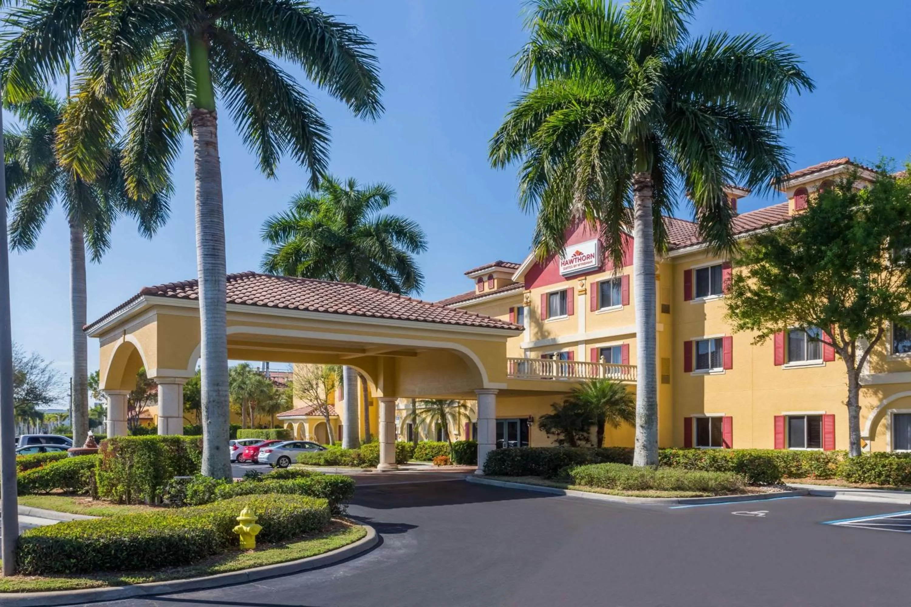 Property building in Hawthorn Extended Stay by Wyndham Naples
