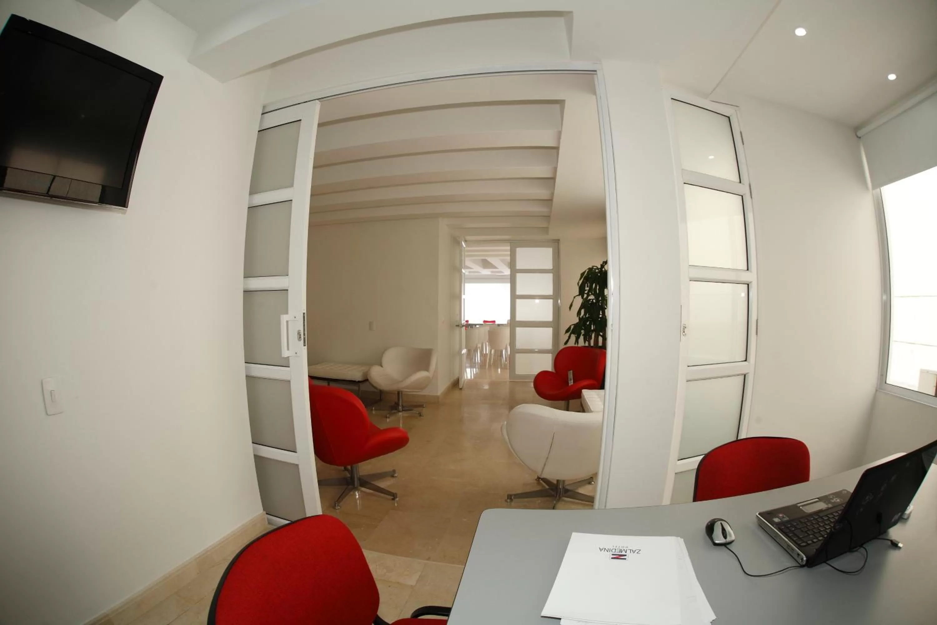 TV and multimedia in Zalmedina Hotel