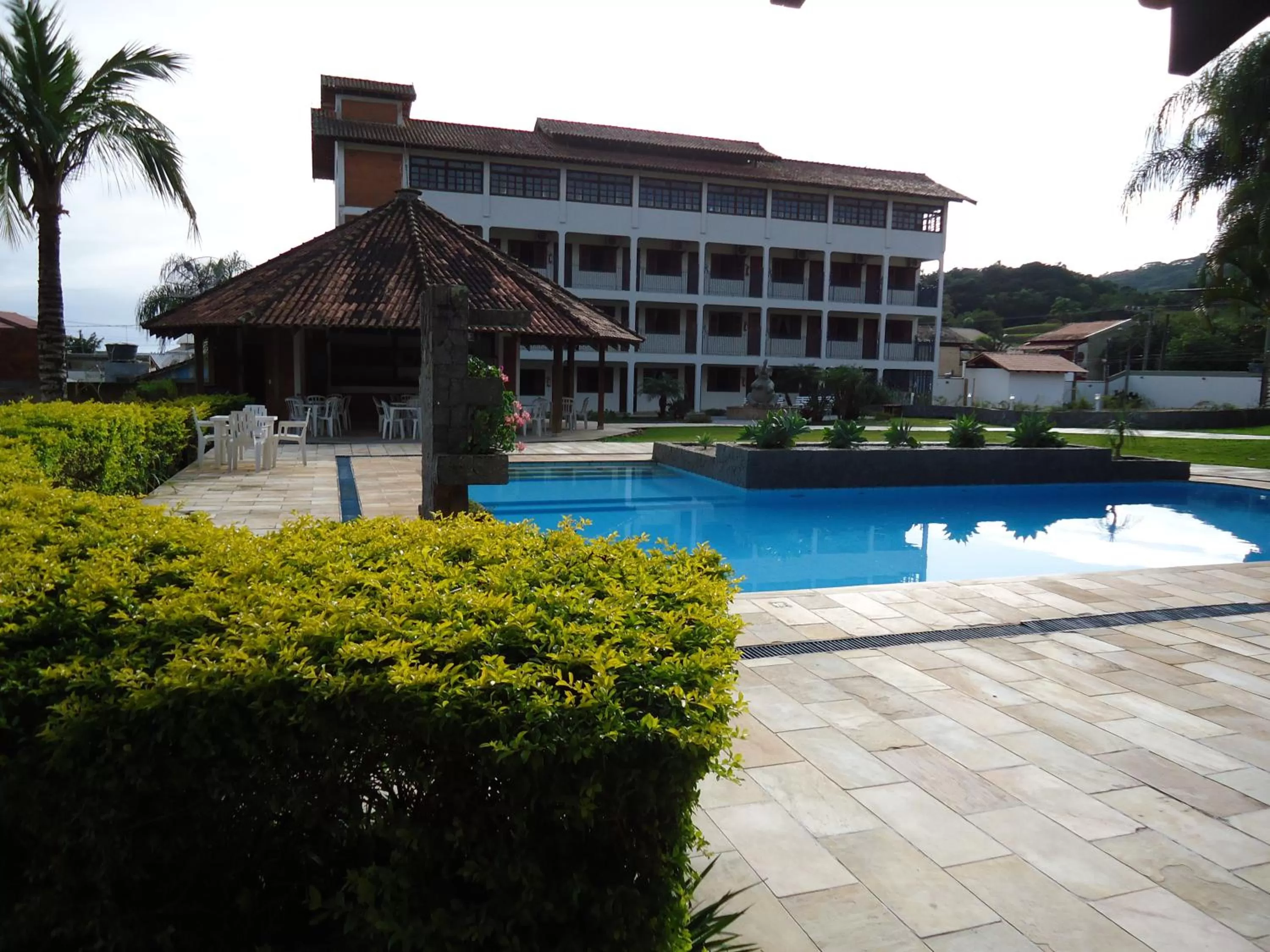 Swimming Pool in Bartholo Plaza Hotel