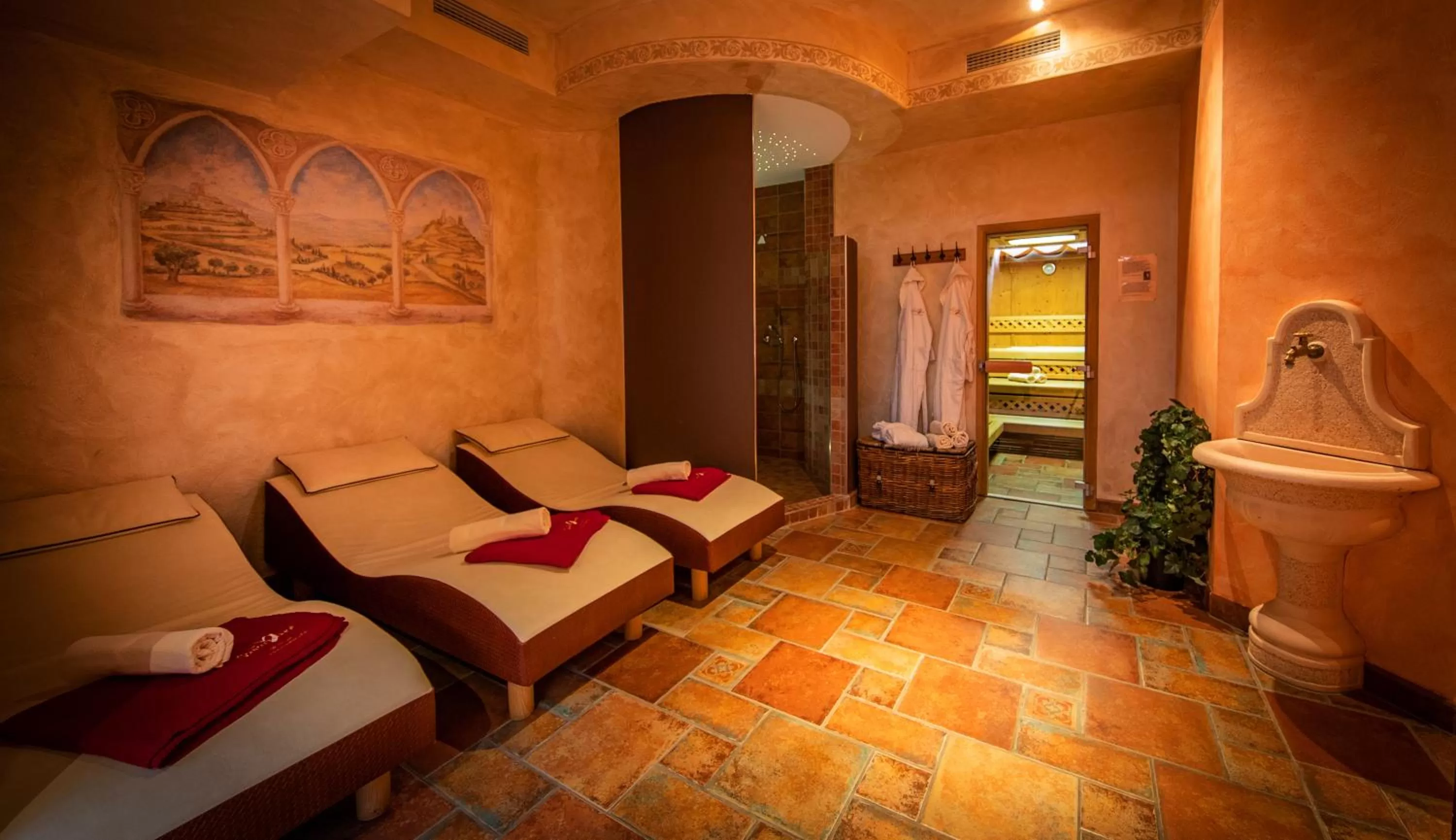 Sauna in Hotel Der Schmittenhof