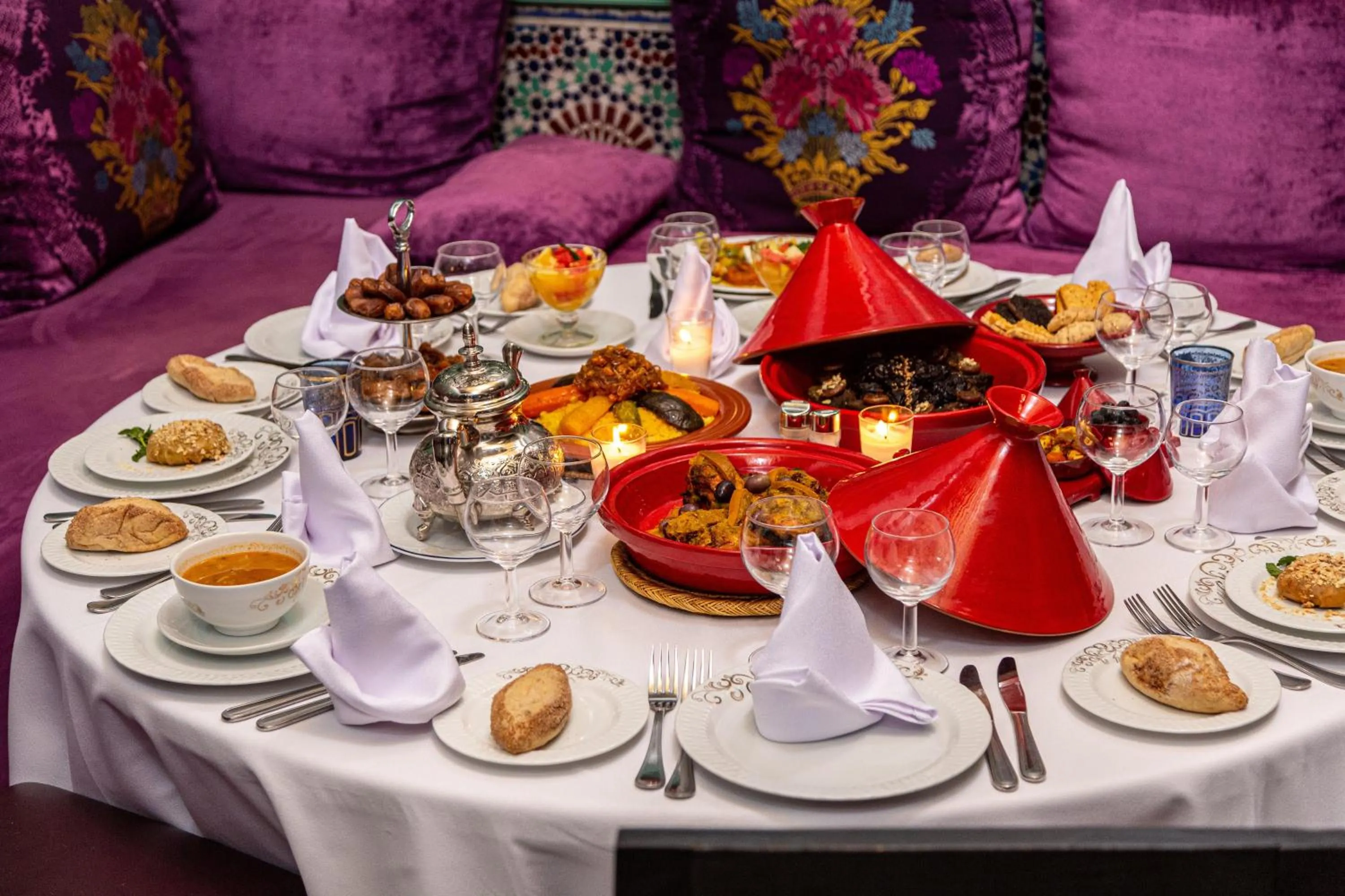 Restaurant/places to eat in Rose Aqua Park Hotel