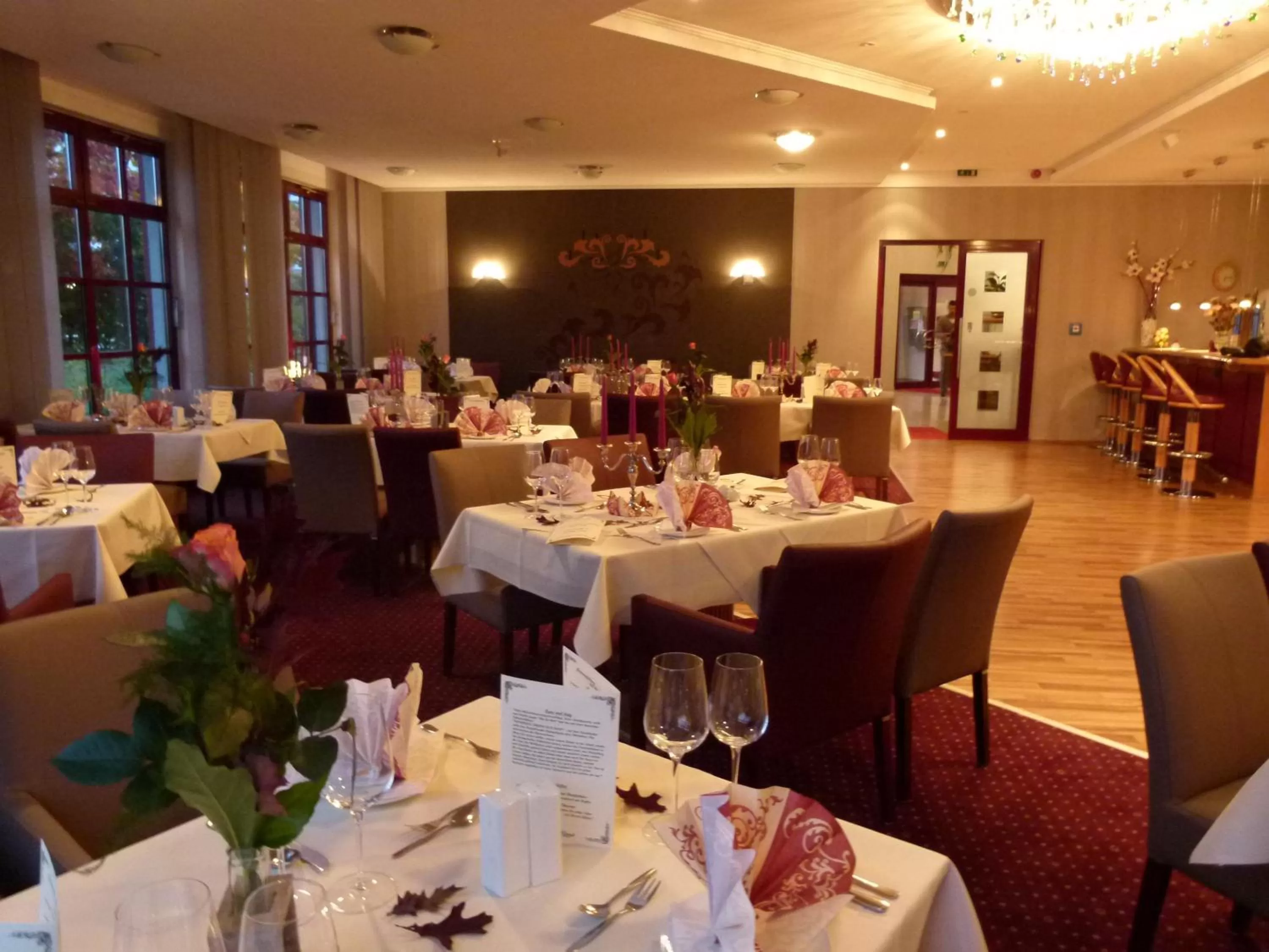 Restaurant/places to eat in Hotel Kristall