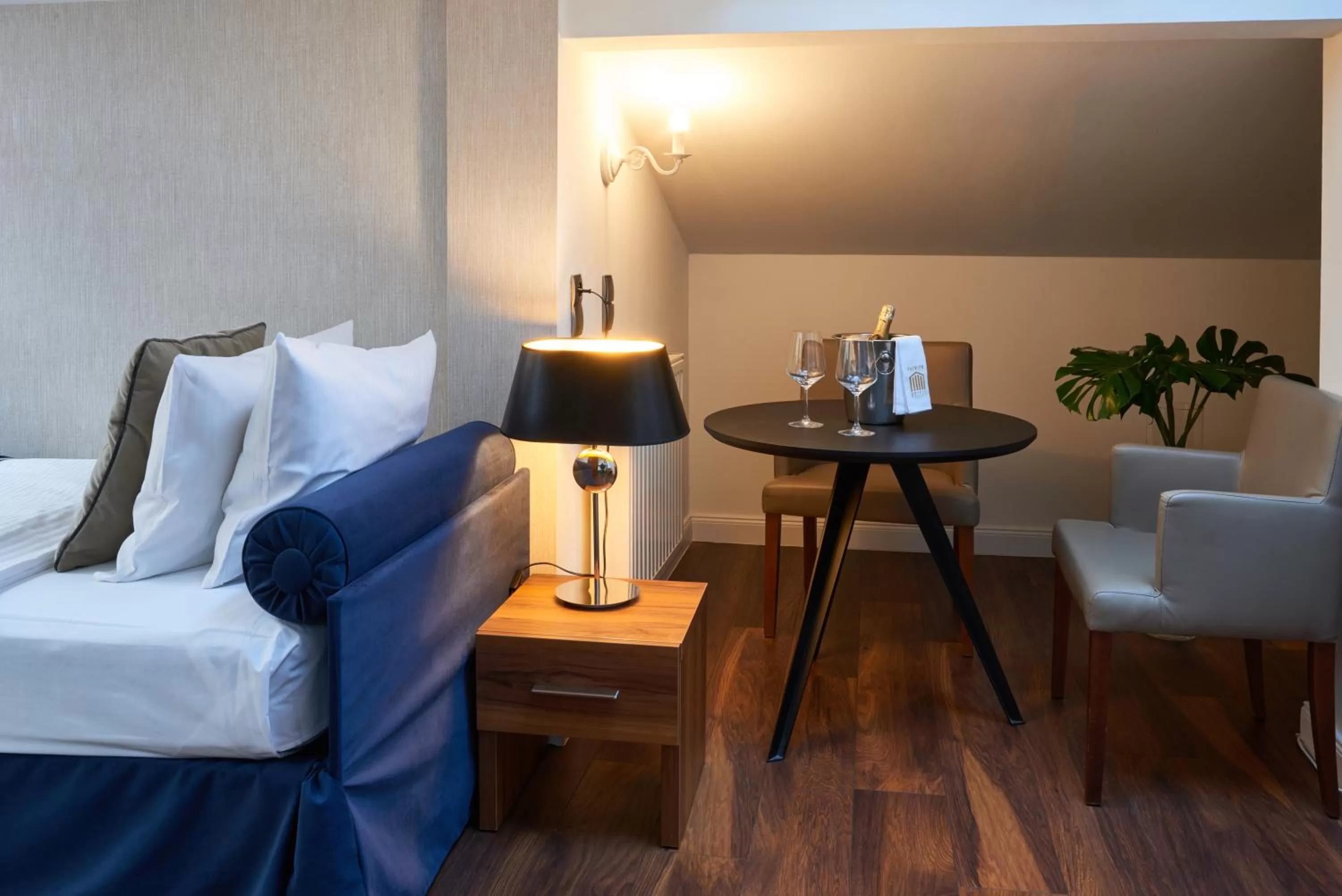 Bed in Nobilton Hotel