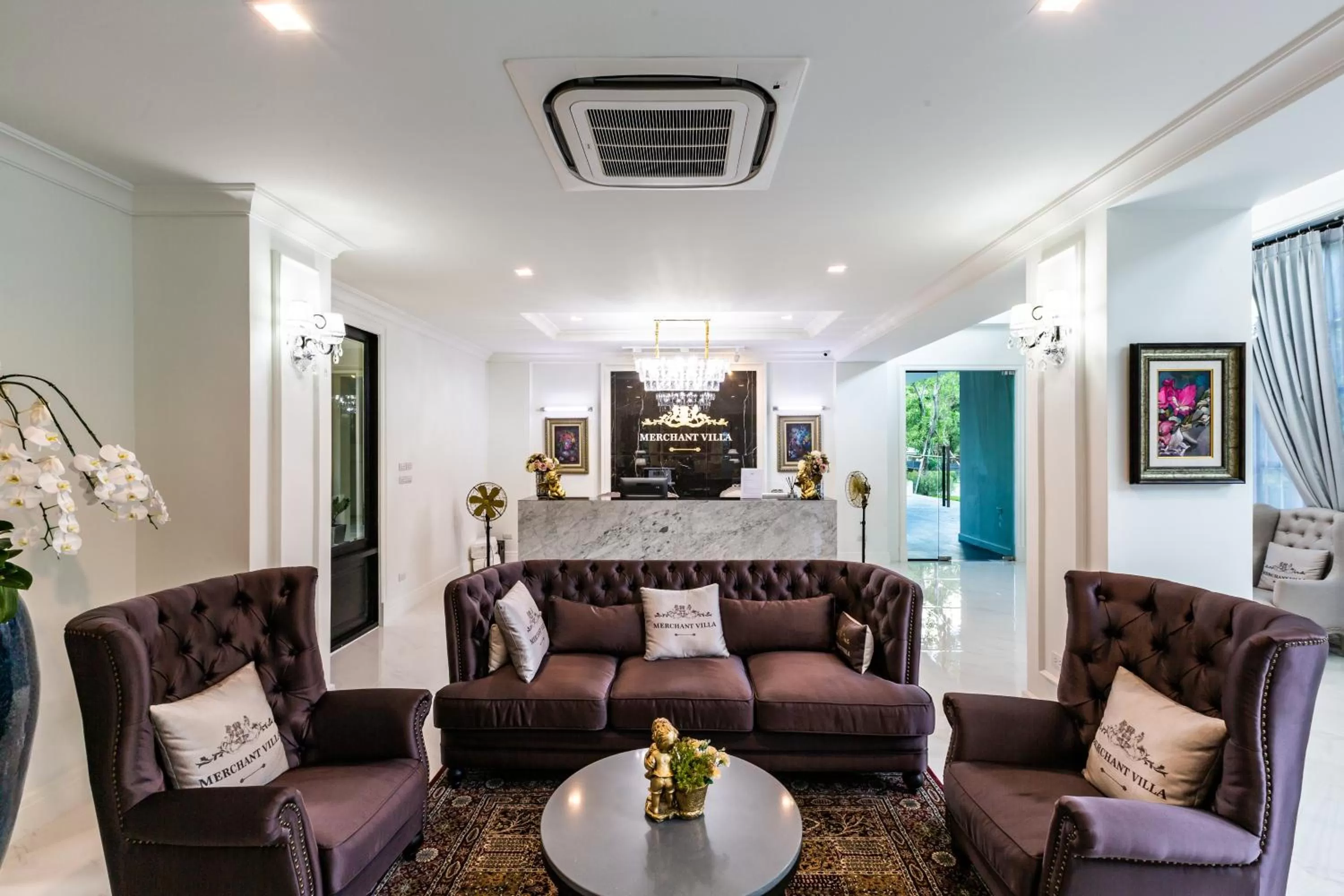 Restaurant/places to eat in Merchant Villa- SHA Extra Plus