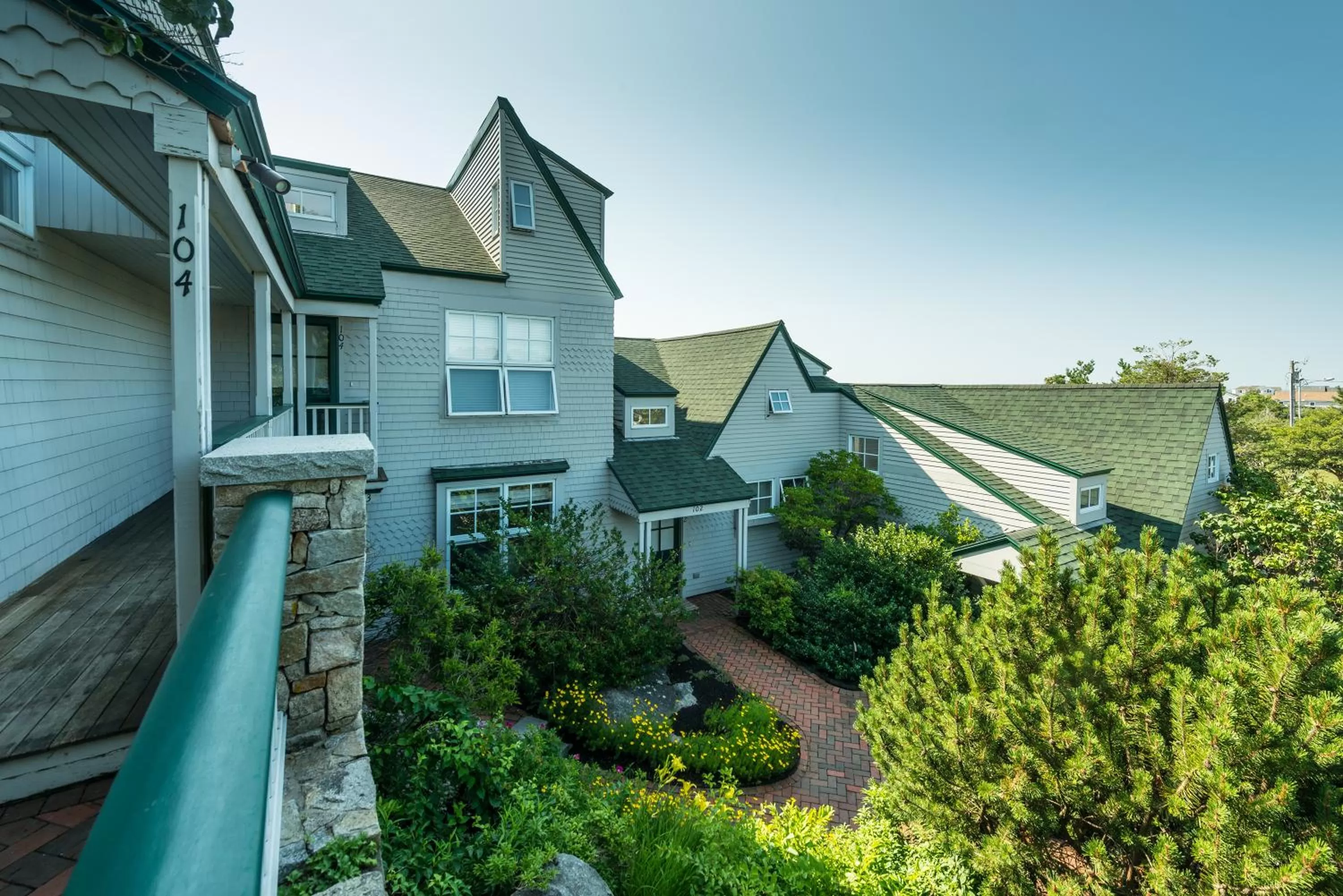 Property Building in ViewPoint Hotel