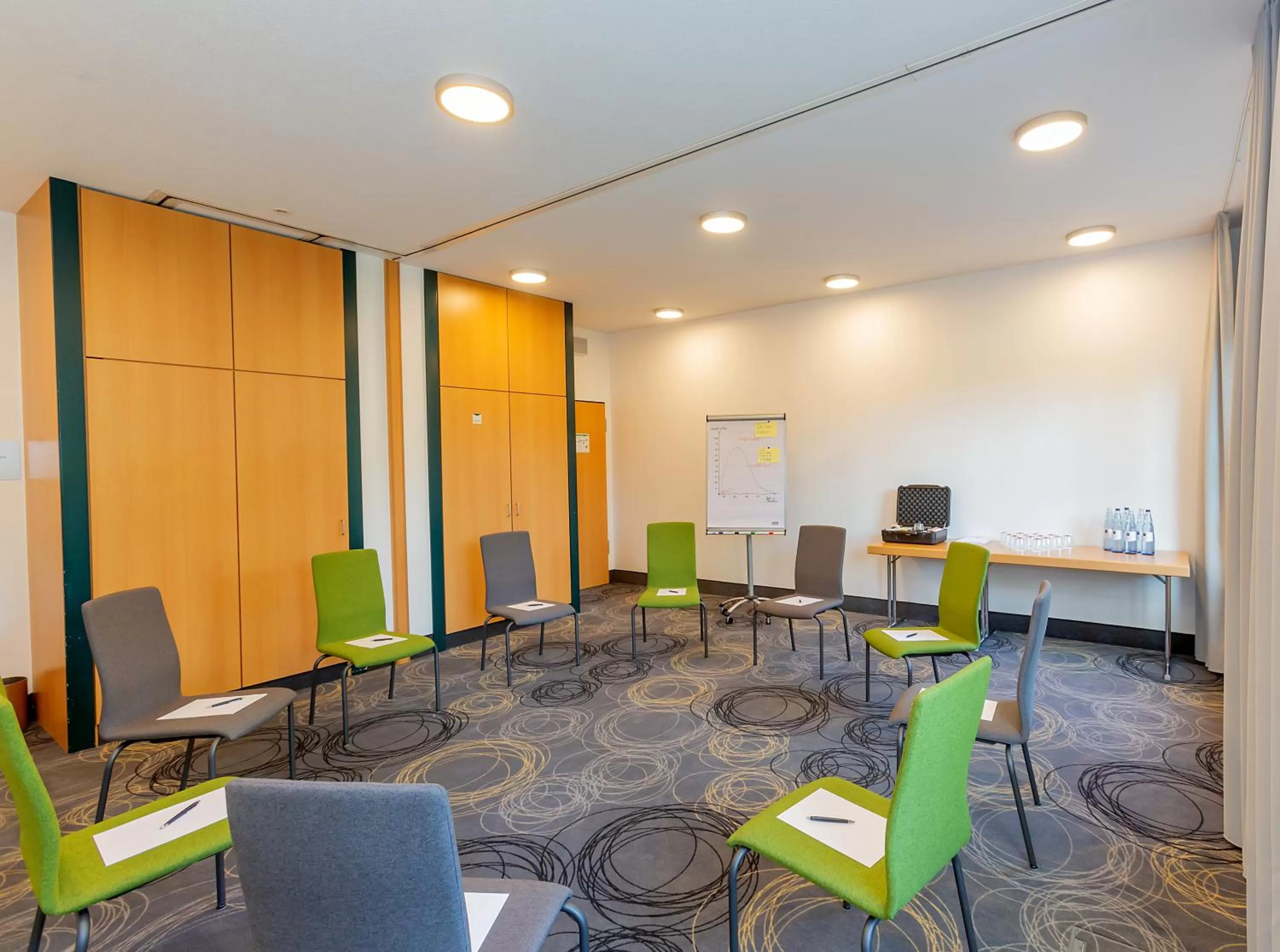 Meeting/conference room, Restaurant/Places to Eat in Essential by Dorint Remscheid