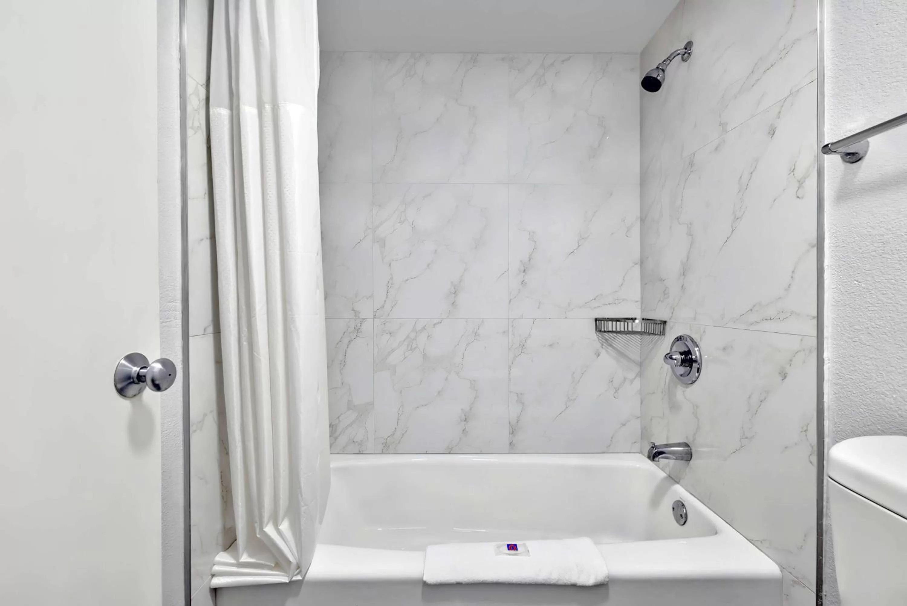 Bedroom in Motel 6-Plano, TX - Plano Northeast