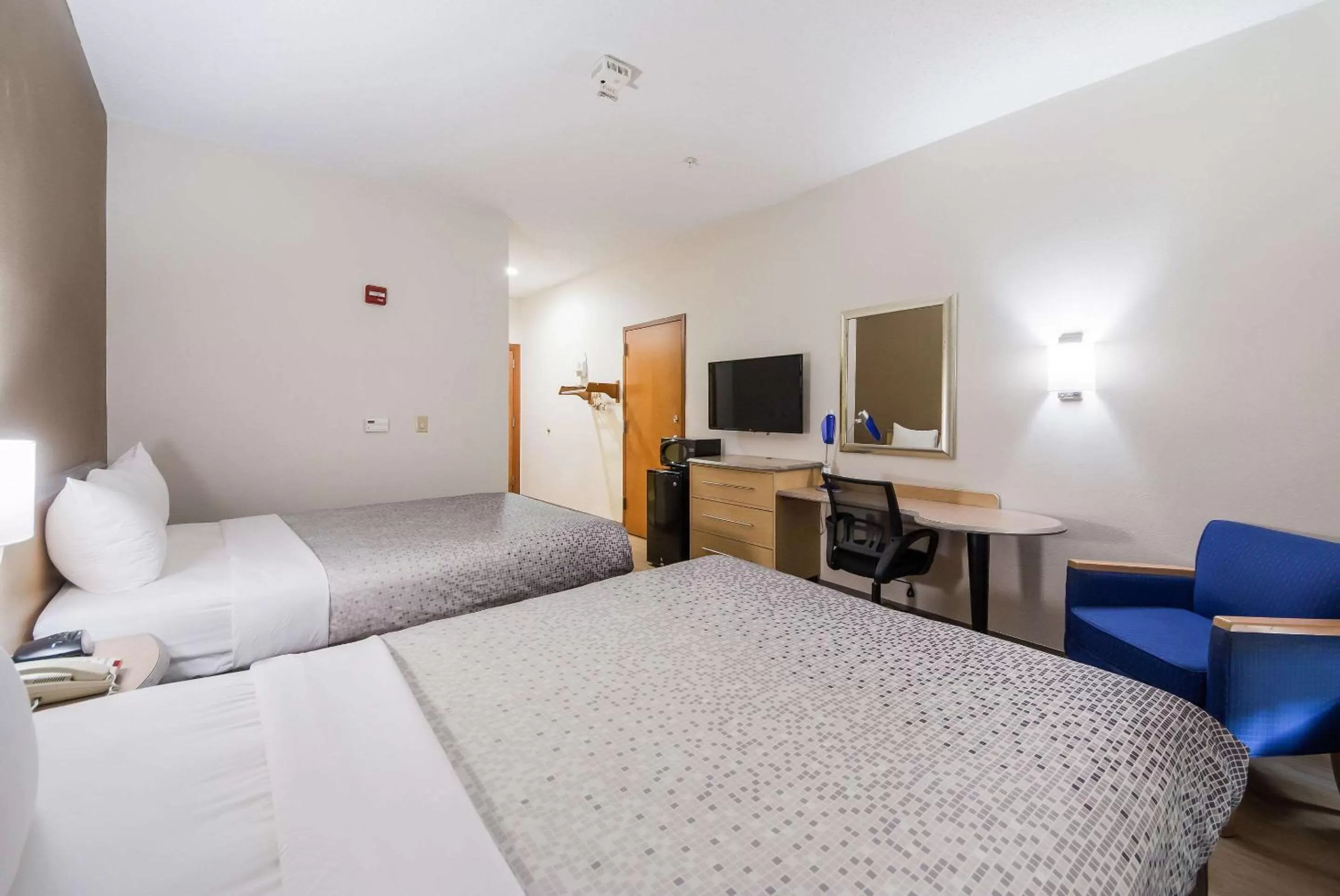 Photo of the whole room in Econo Lodge Laredo - Nuevo Laredo