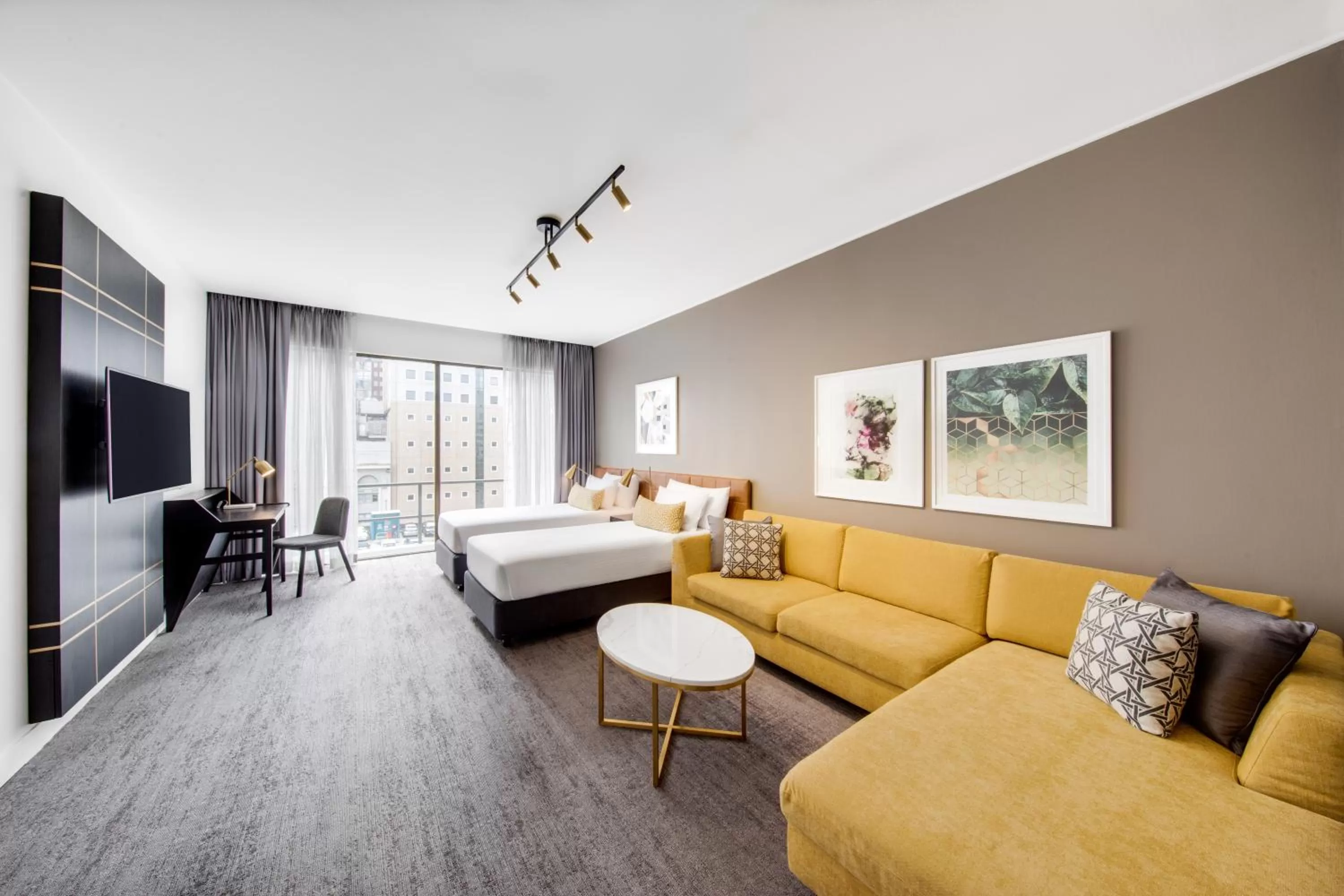 Bedroom, Bed in Vibe Hotel Sydney