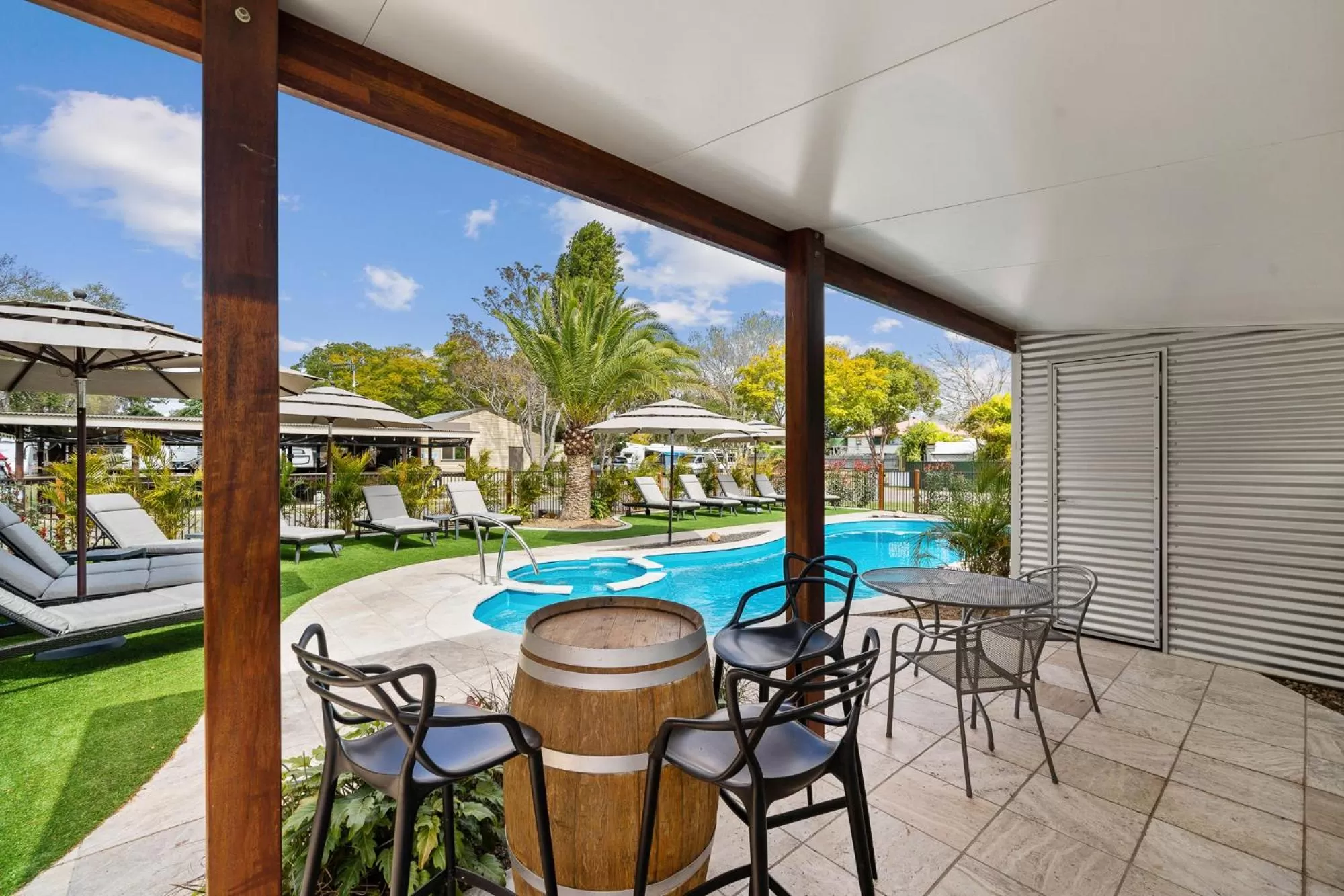 Pool view in Esk Caravan Park & Rail Trail Motel