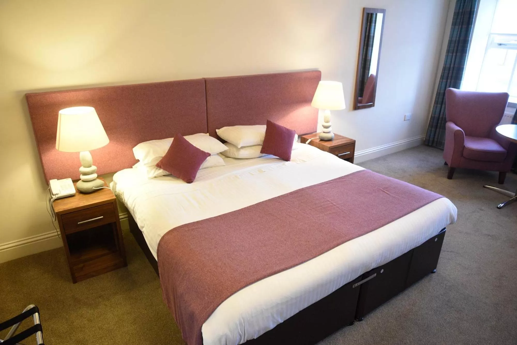 Bed in The Royal Hotel