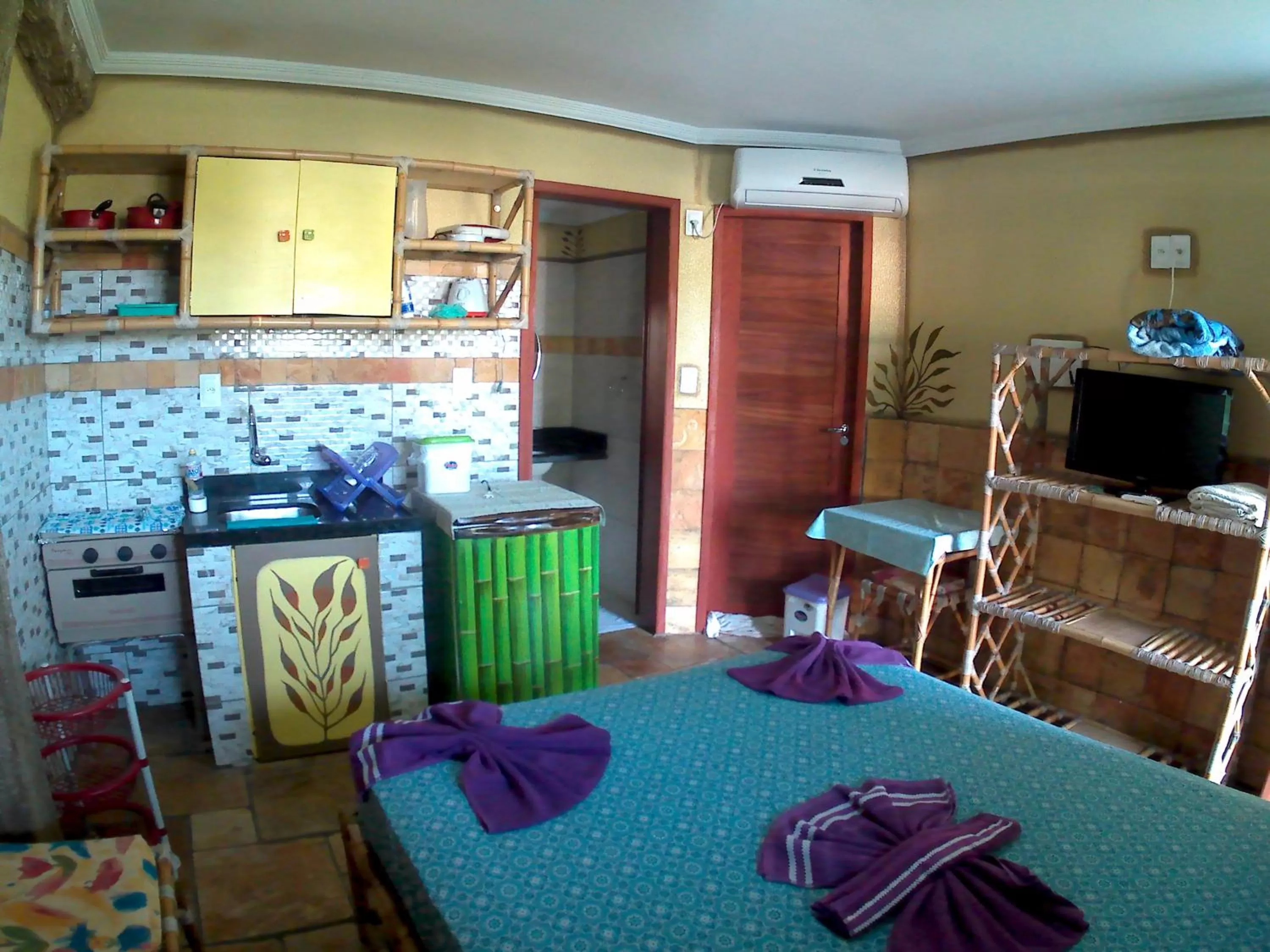 Kitchen or kitchenette in Bamboo Flat