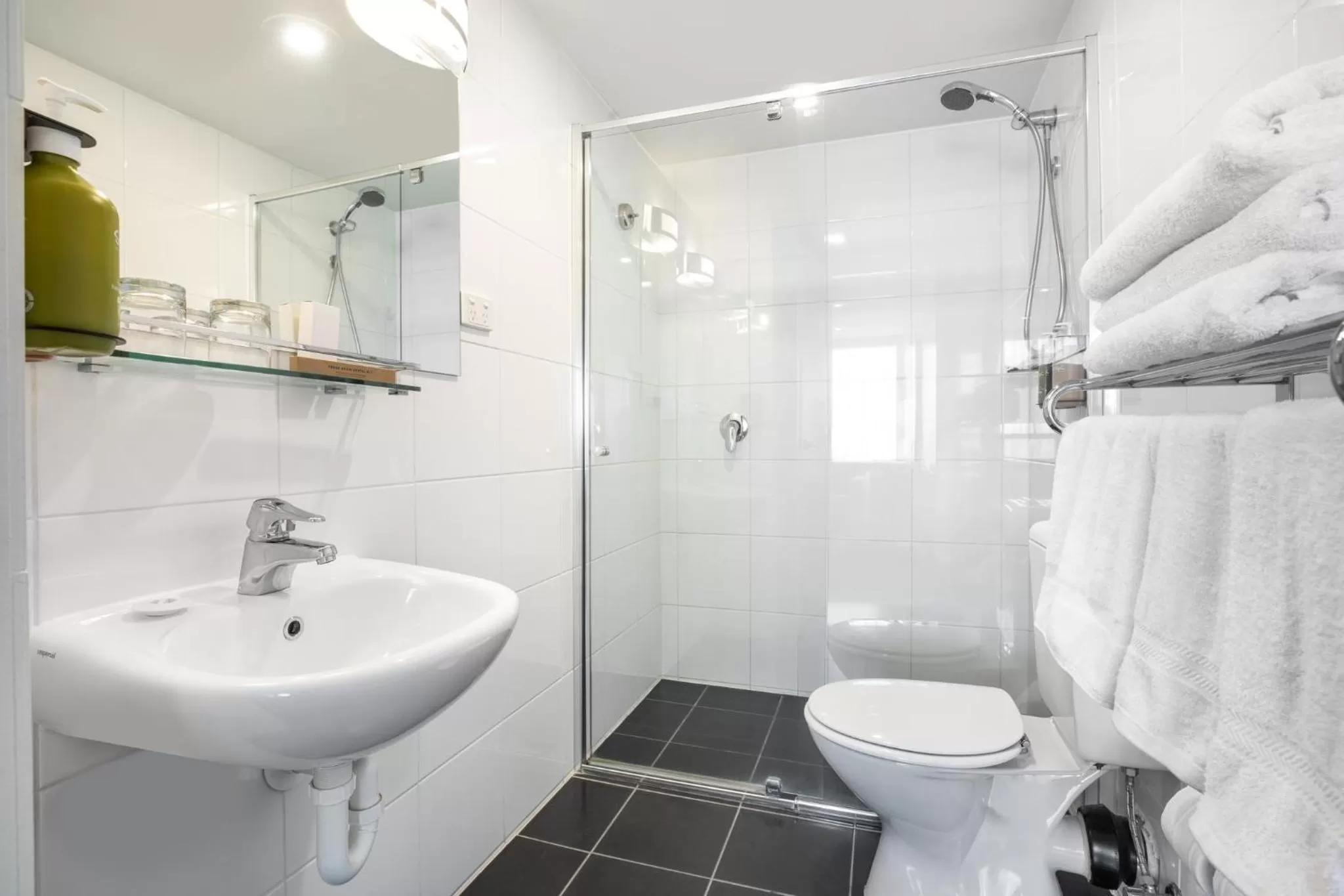 Bathroom in Holiday Inn Melbourne Airport by IHG