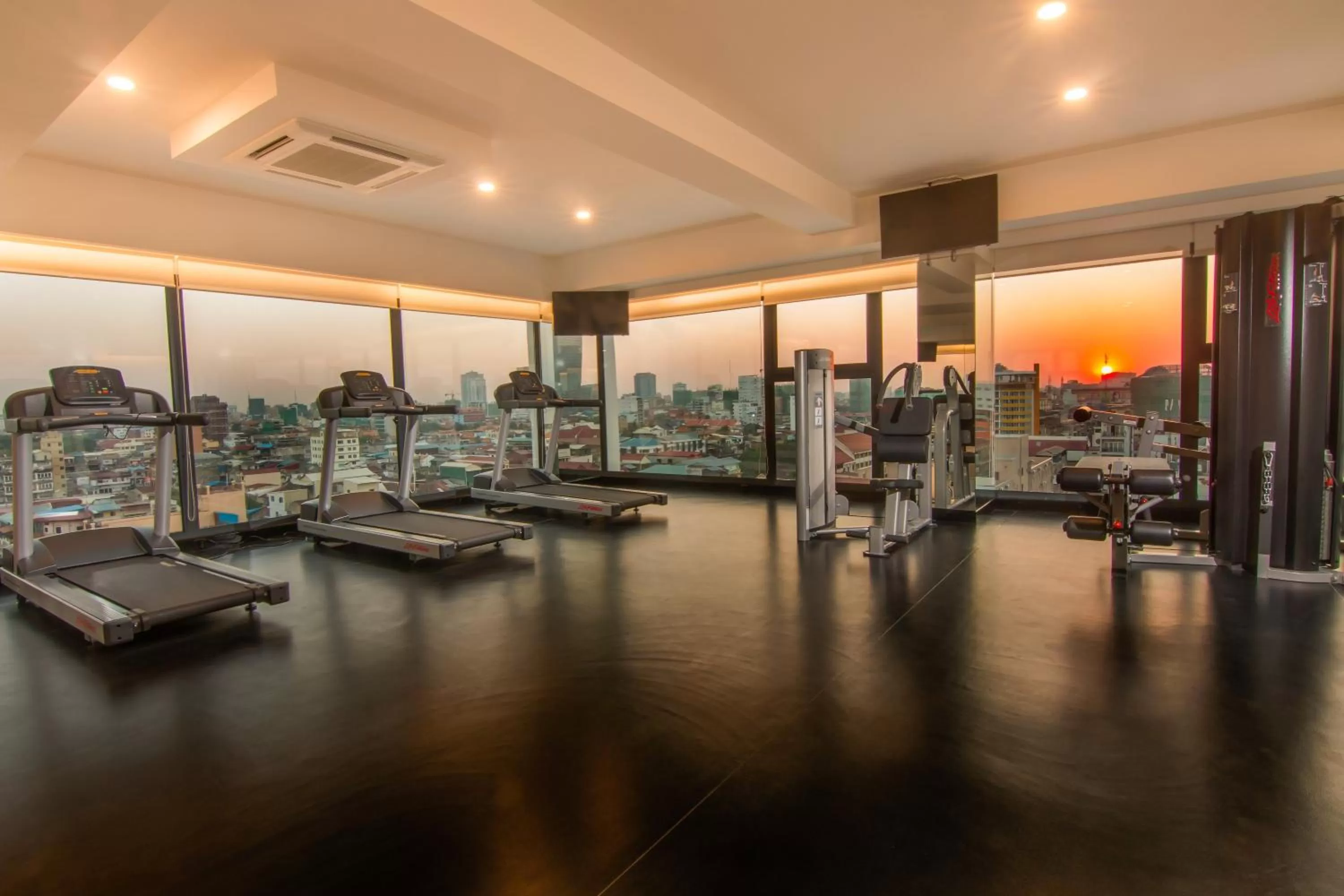 Fitness centre/facilities in SUN & MOON, Urban Hotel