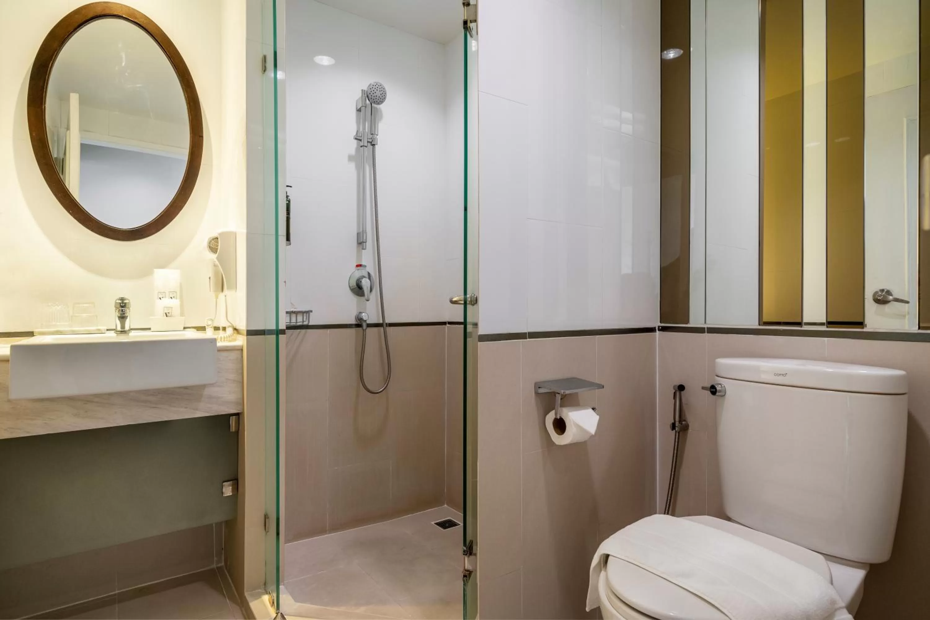 Bathroom in Vince Hotel Pratunam