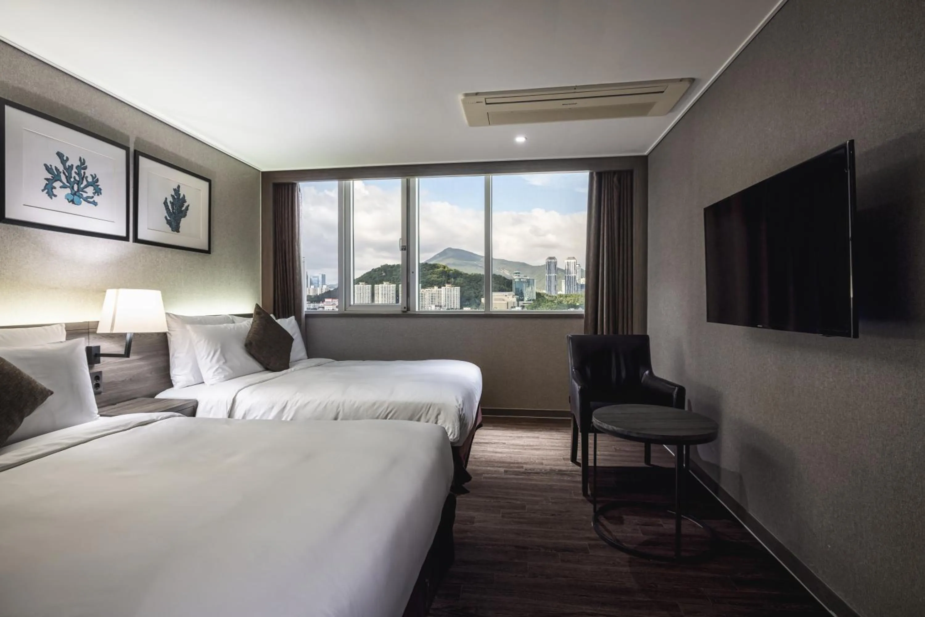 Decorative detail, Bed in Kent Hotel Gwangalli by Kensington