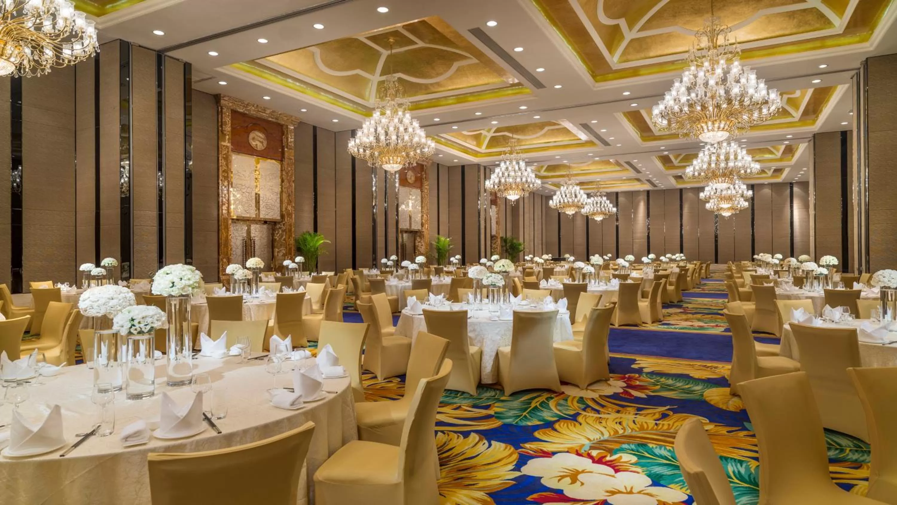 Banquet/Function facilities in InterContinental Chengdu Global Center by IHG