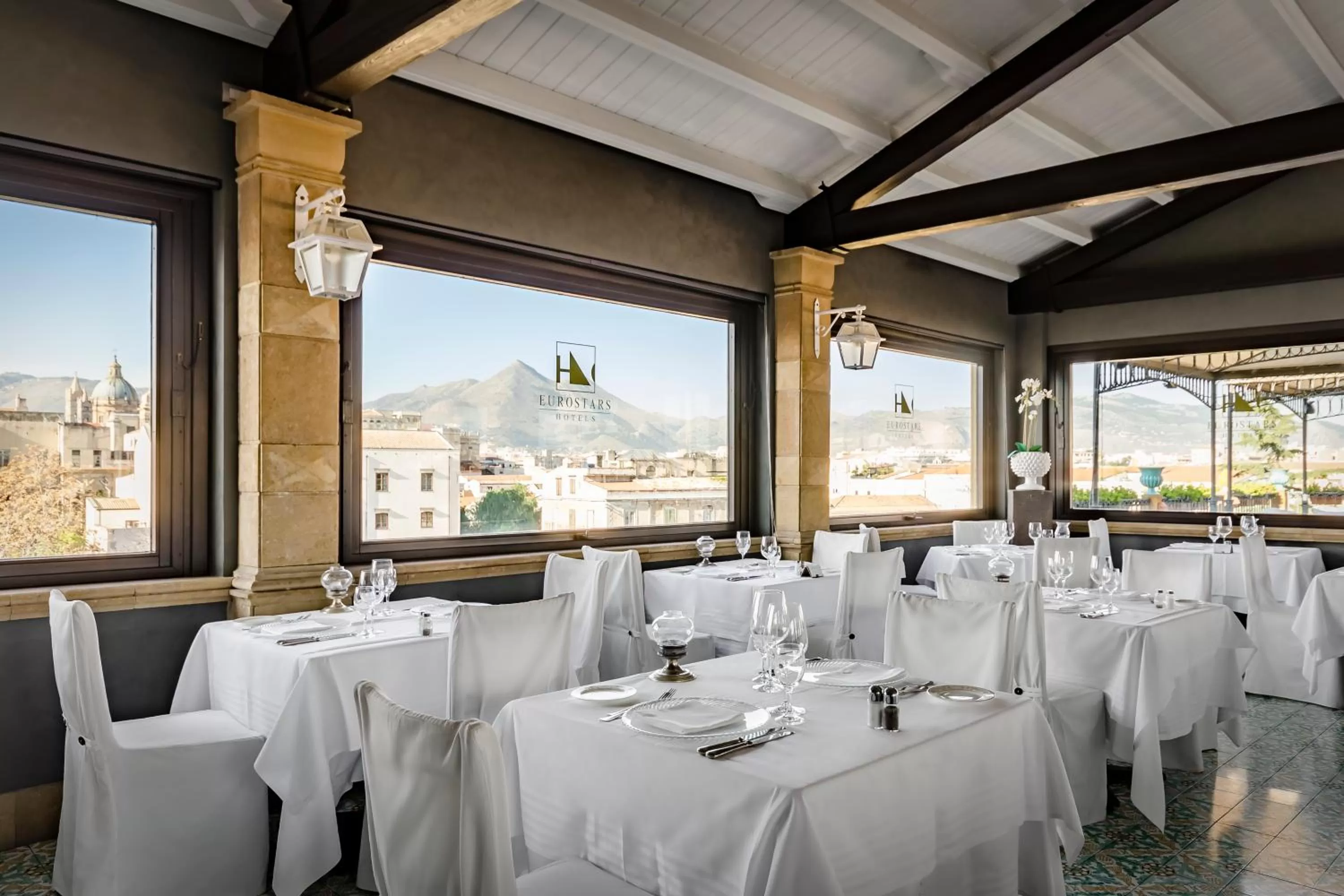 Restaurant/places to eat in Eurostars Centrale Palace Hotel