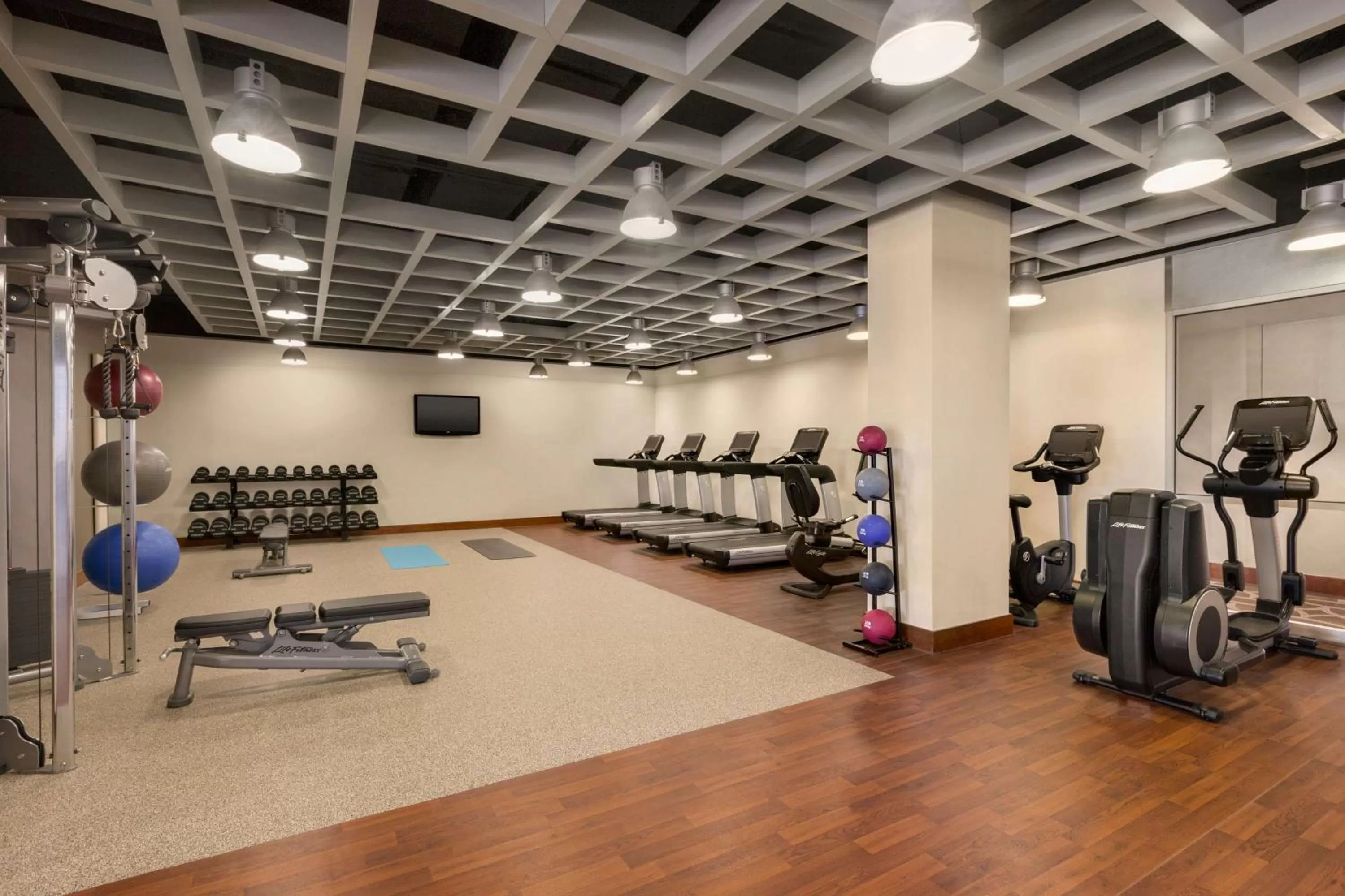 Fitness centre/facilities in Hilton Baltimore BWI Airport