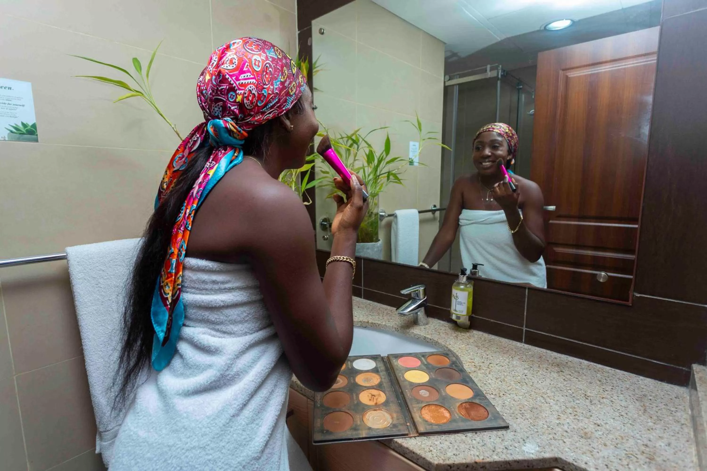 Roots Hotel Apartment