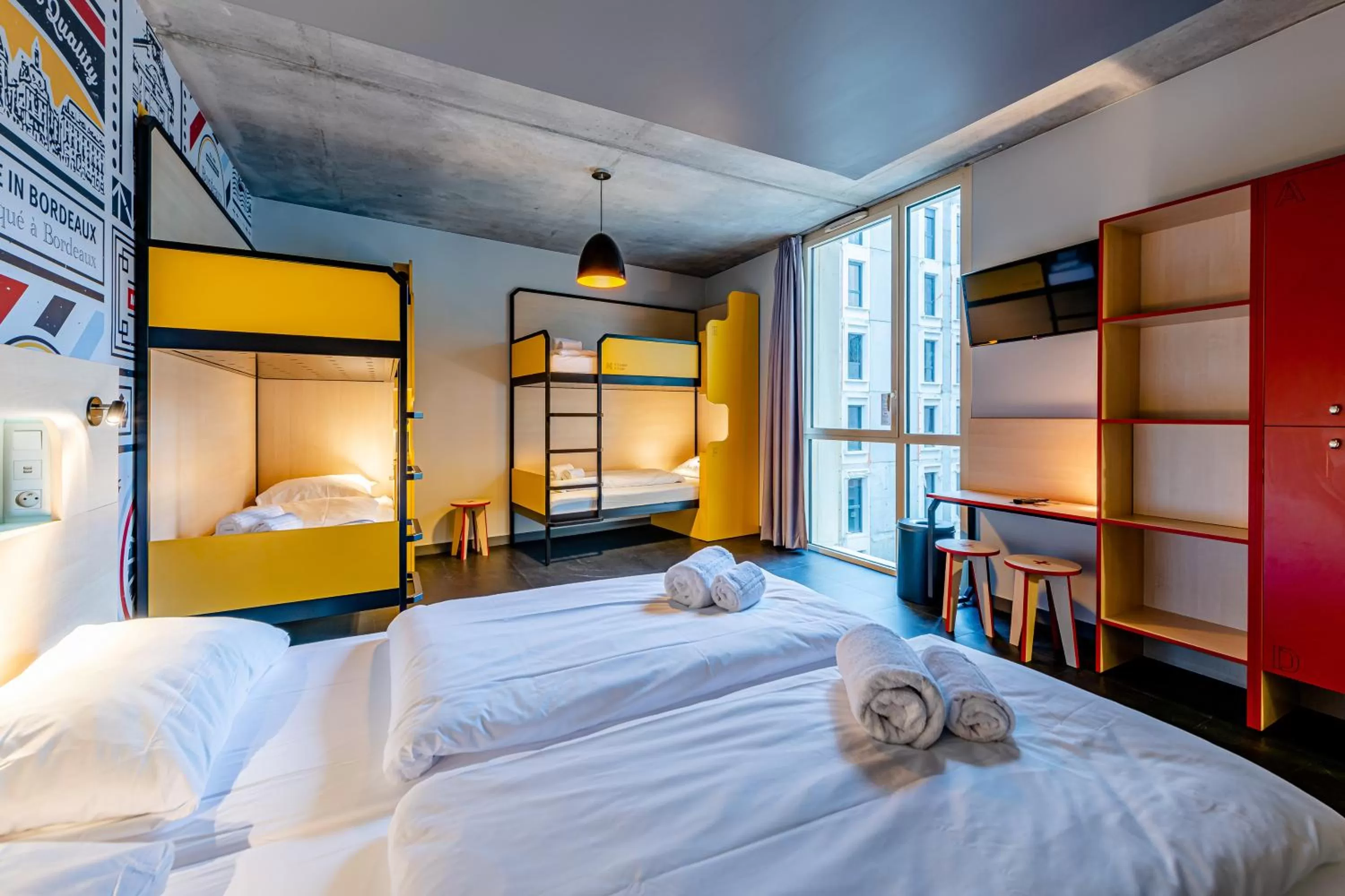 Bedroom, Bed in MEININGER Hotel Bordeaux Gare Saint-Jean