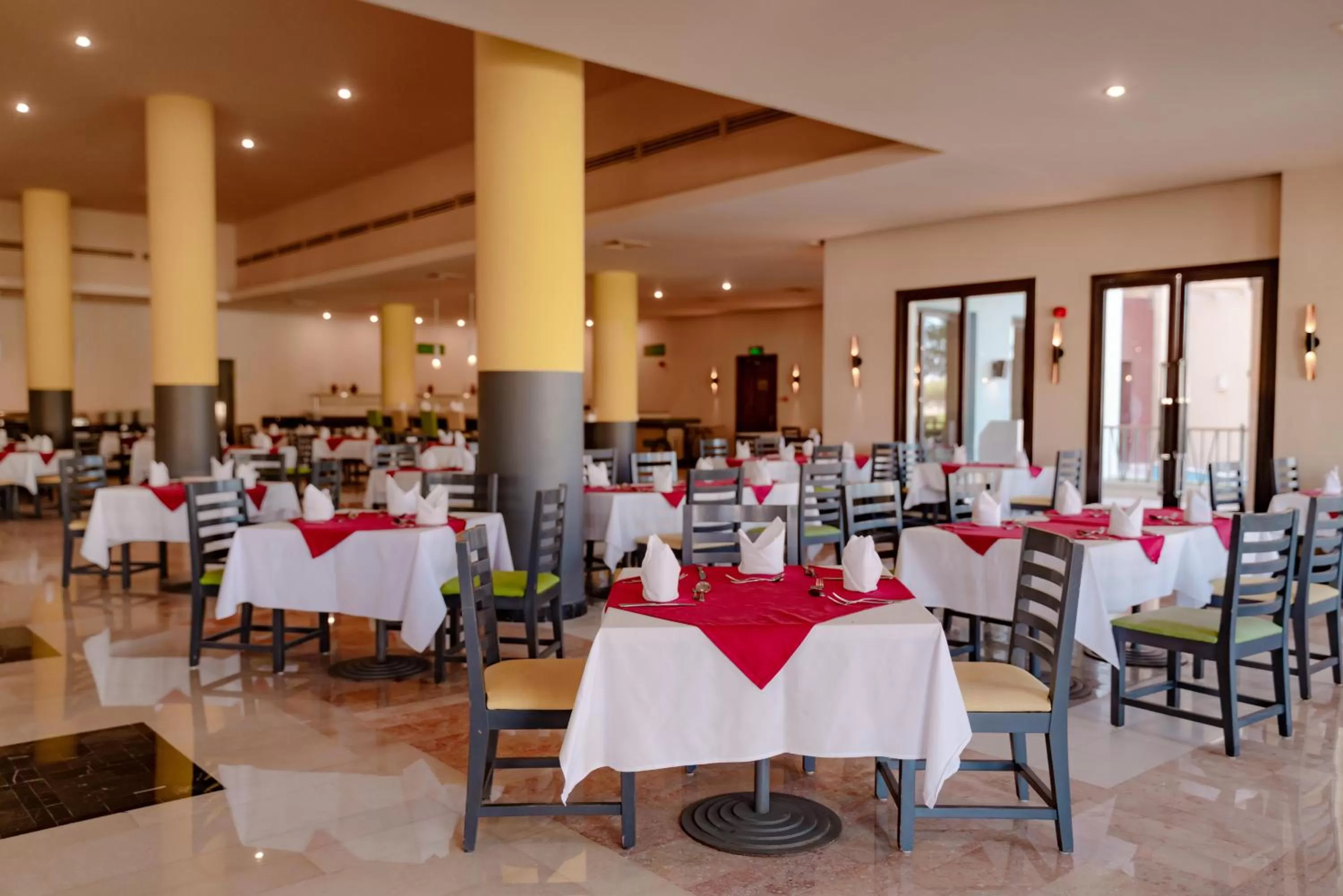 Restaurant/places to eat in Lemon & Soul Makadi Garden