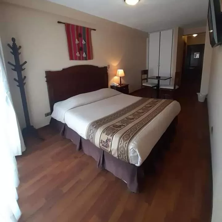 Photo of the whole room, Bed in Hotel Monte Carlo