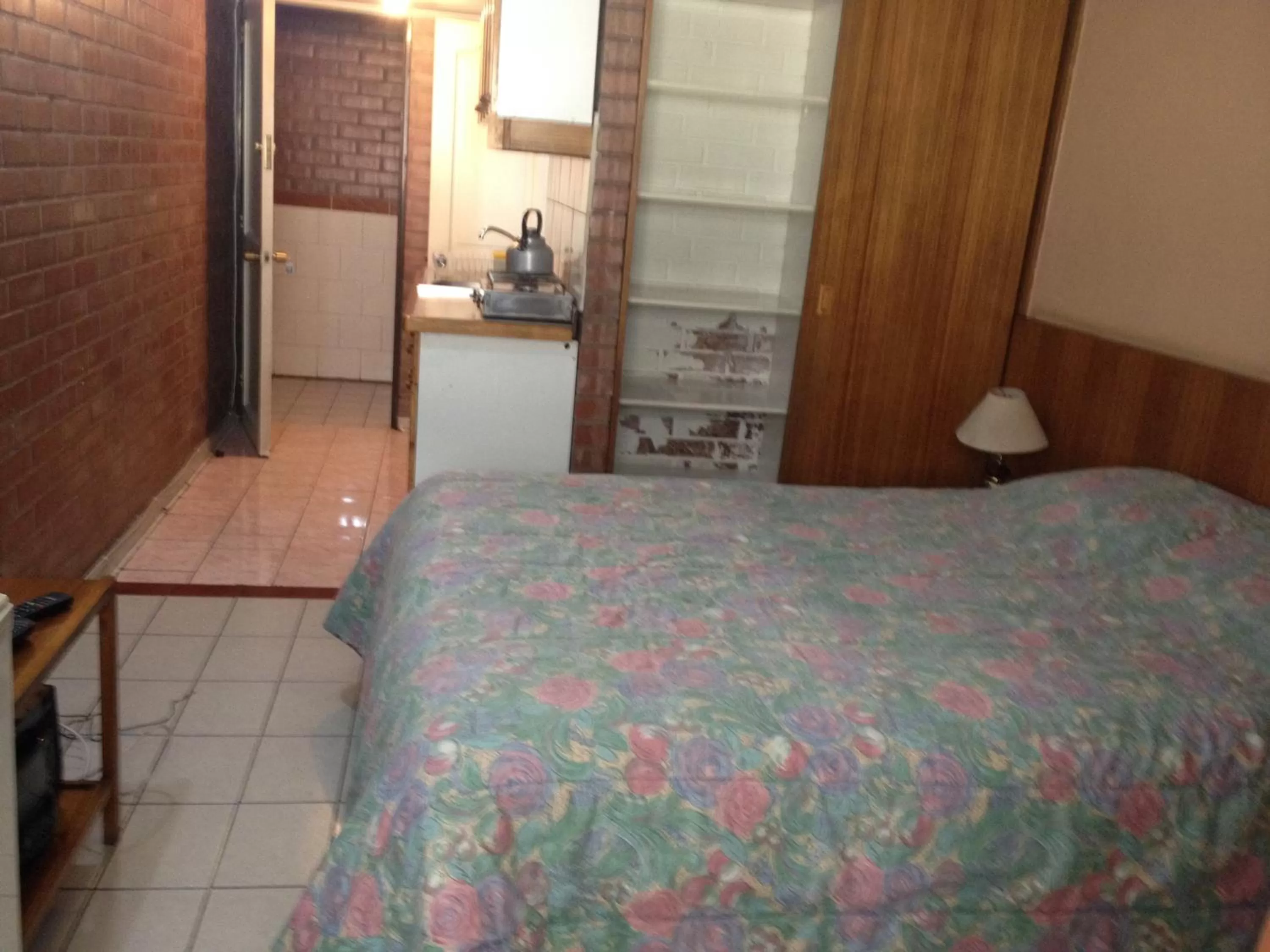 Photo of the whole room, Bed in Aparthotel San Francisco