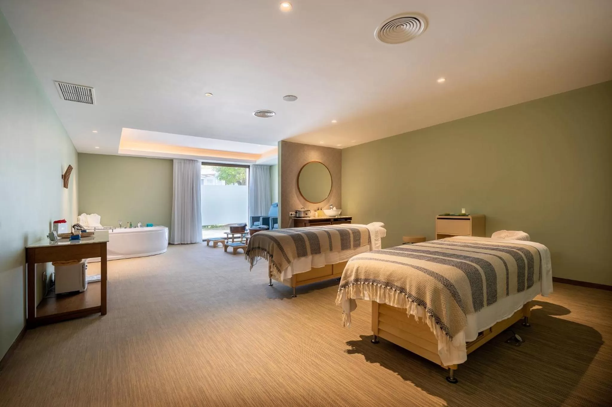 Massage, Bed in Secrets St Martin Resort & Spa - All Inclusive