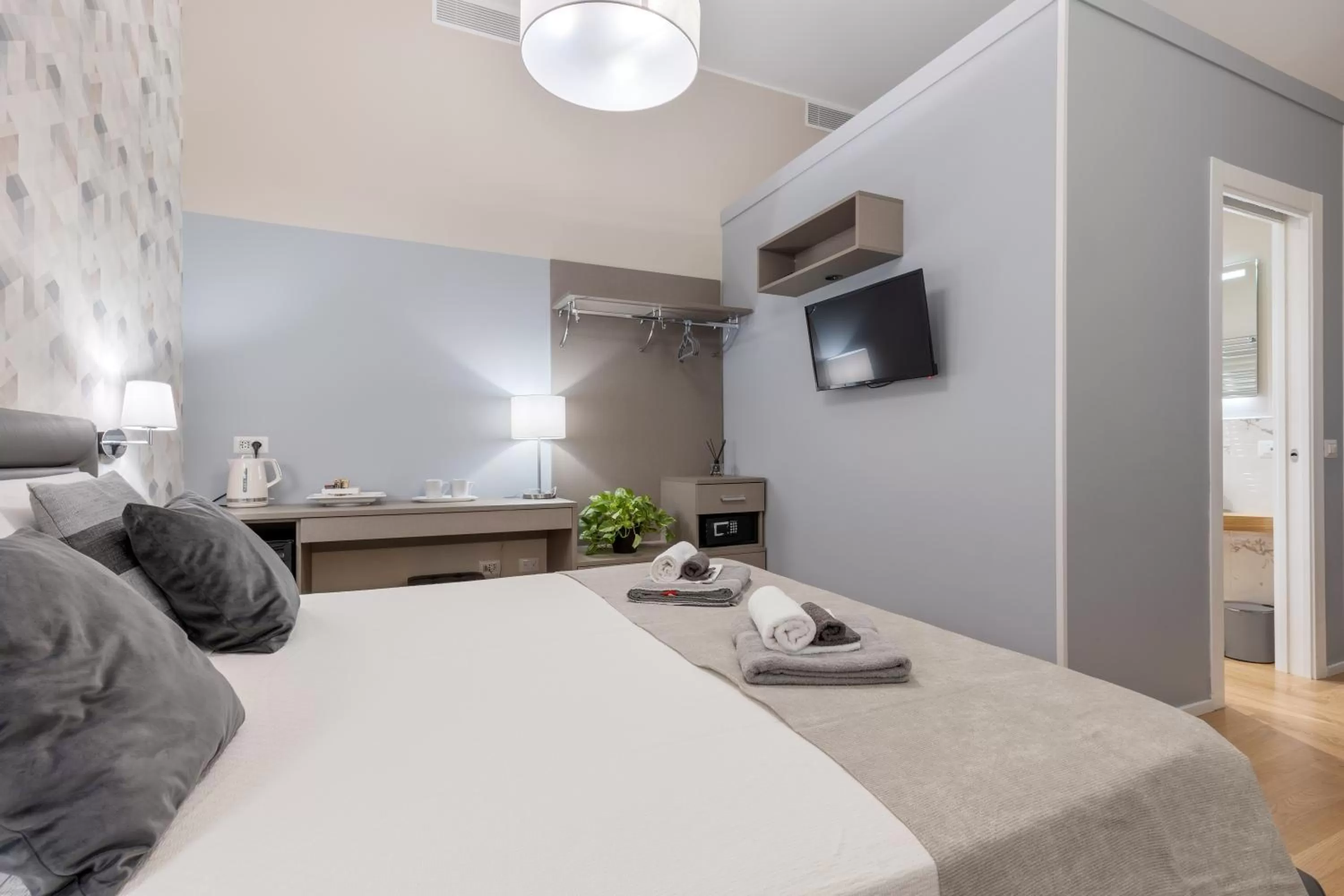 Bed in Suites Romae Rex