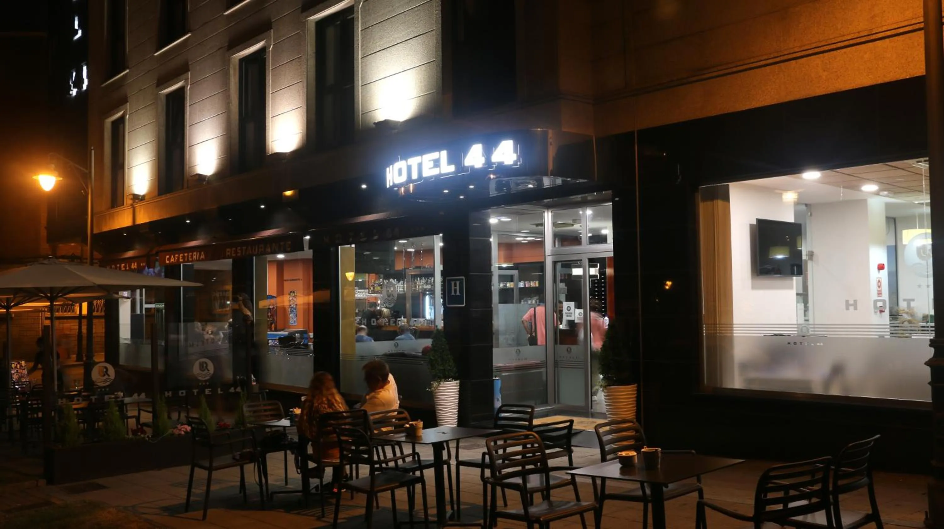 Lobby or reception in Hotel 44