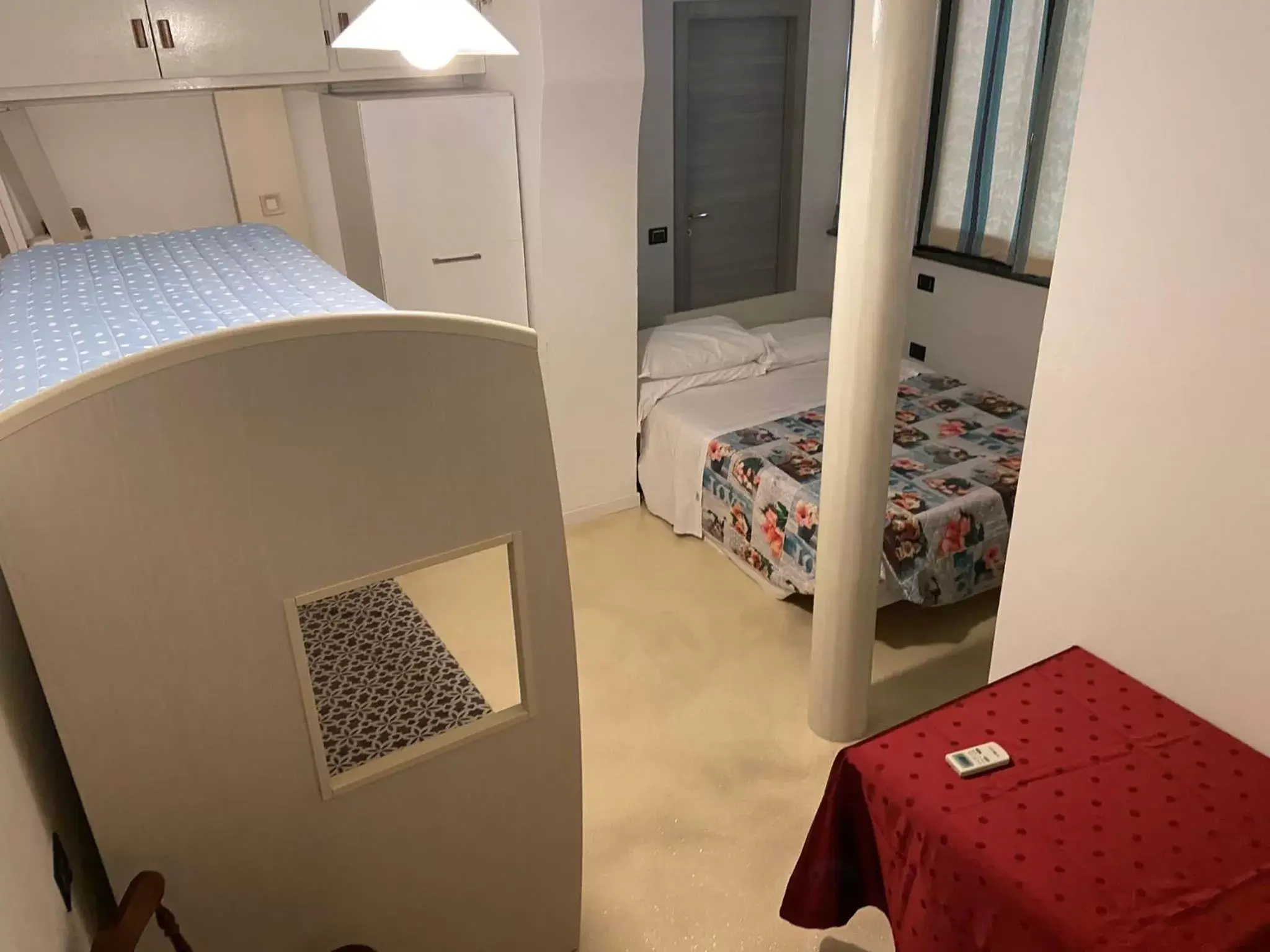 Quadruple Room in Macloud pub B&B Quadruple Room in Macloud pub B&B