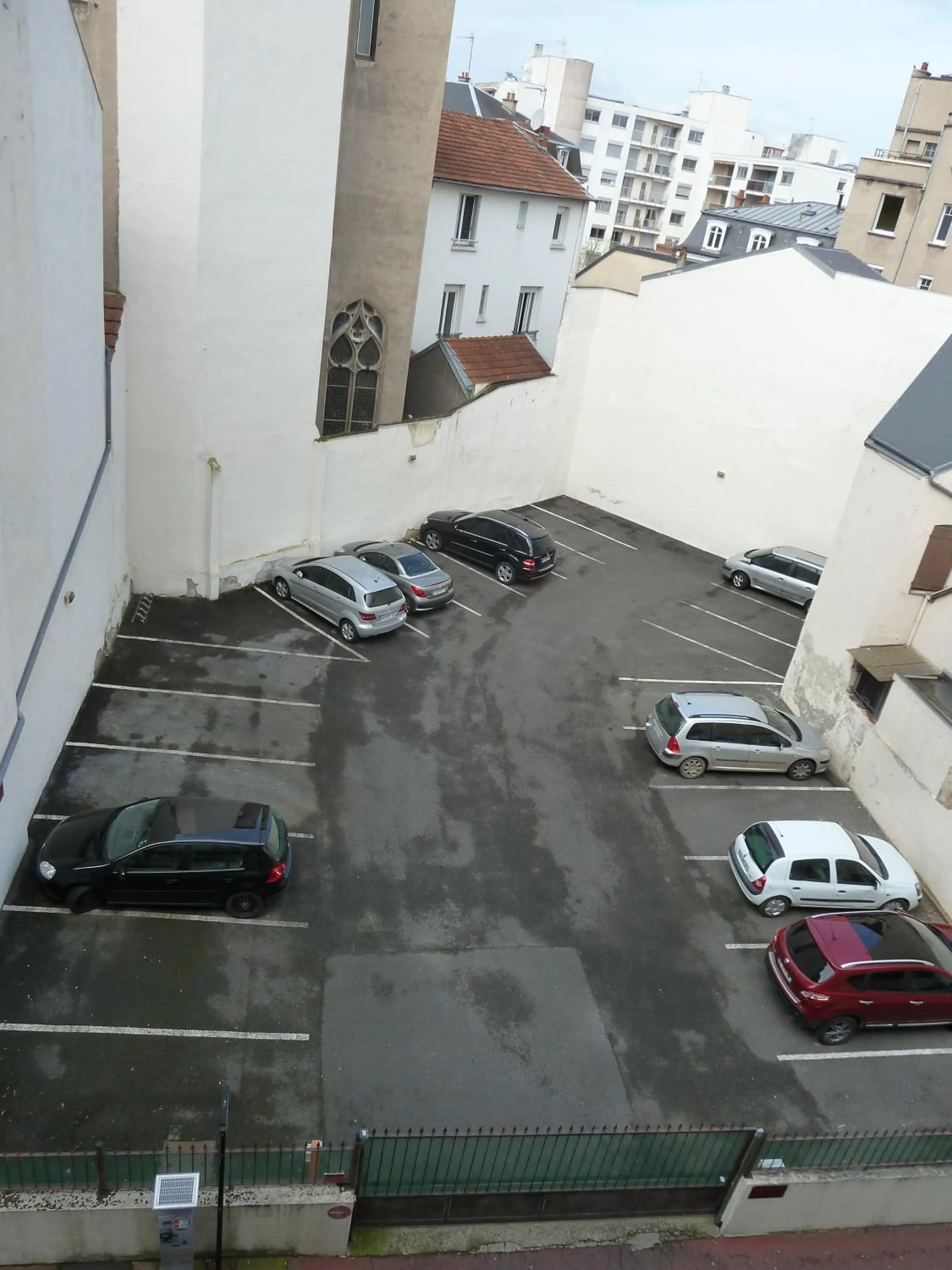 Area and facilities in Logis Le Midland