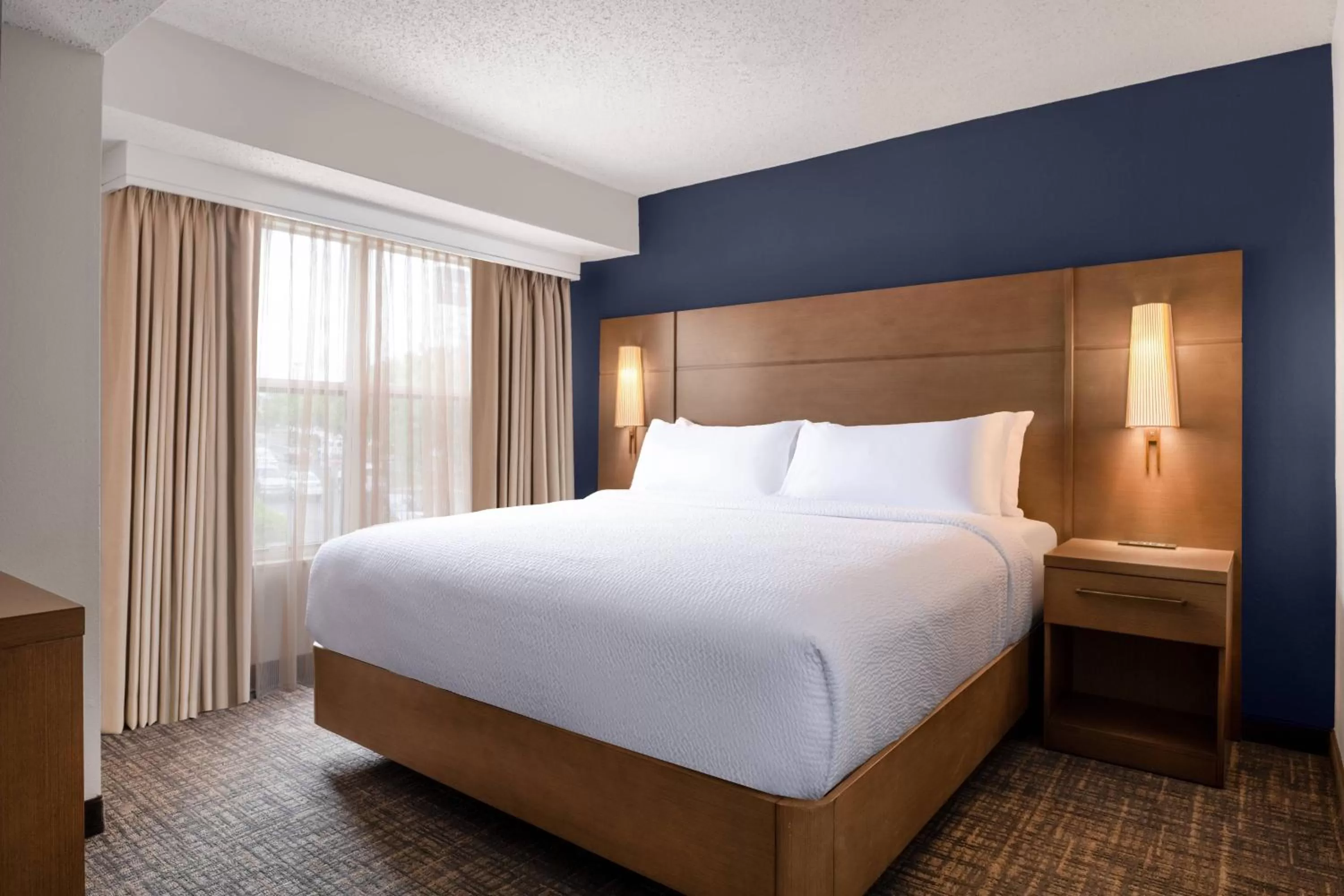 Bedroom, Bed in Residence Inn Austin South