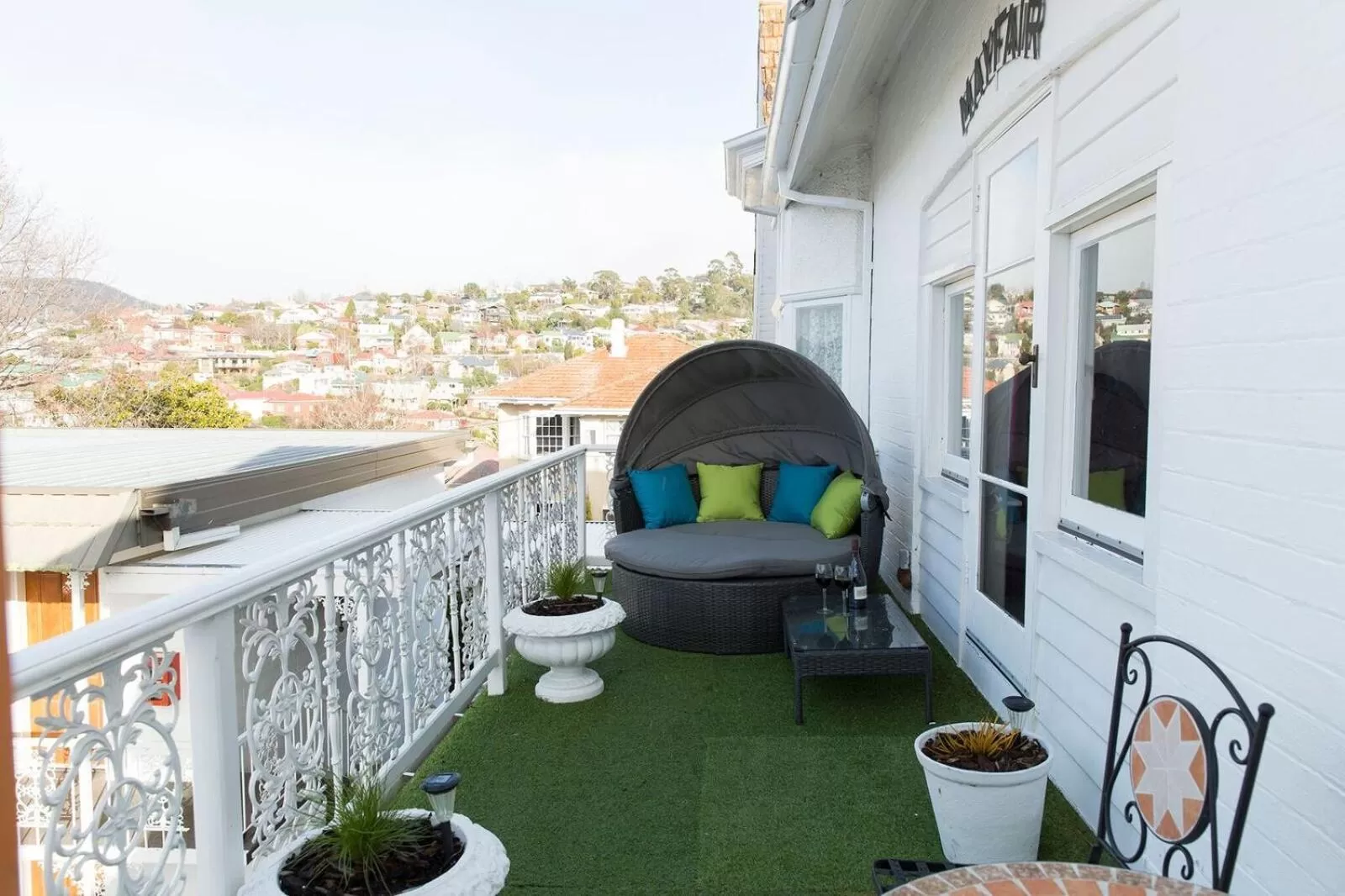 Decorative detail in Motel Mayfair on Cavell