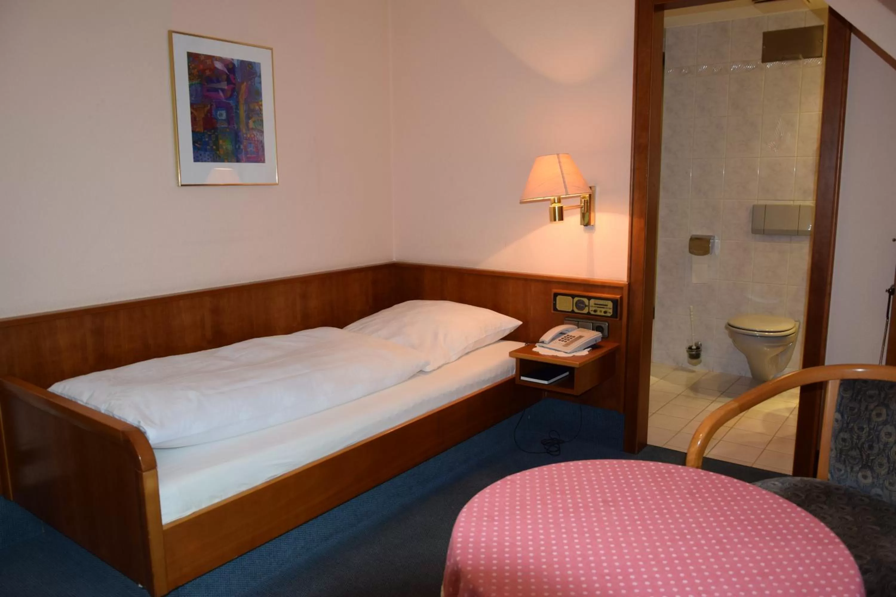 Other, Bed in Hotel Grüner Baum