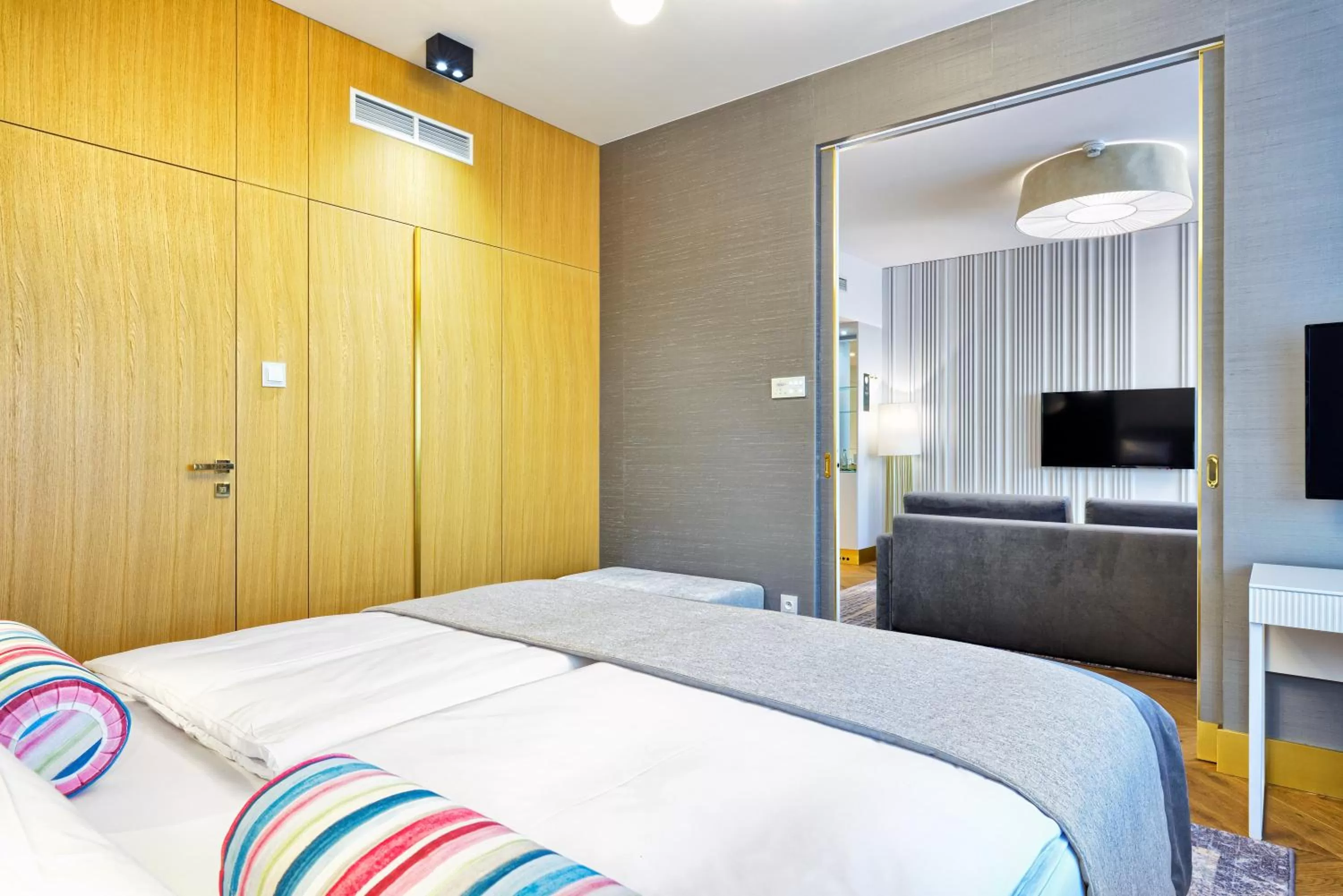 Bed in Hotel Ferreus Modern Art Deco