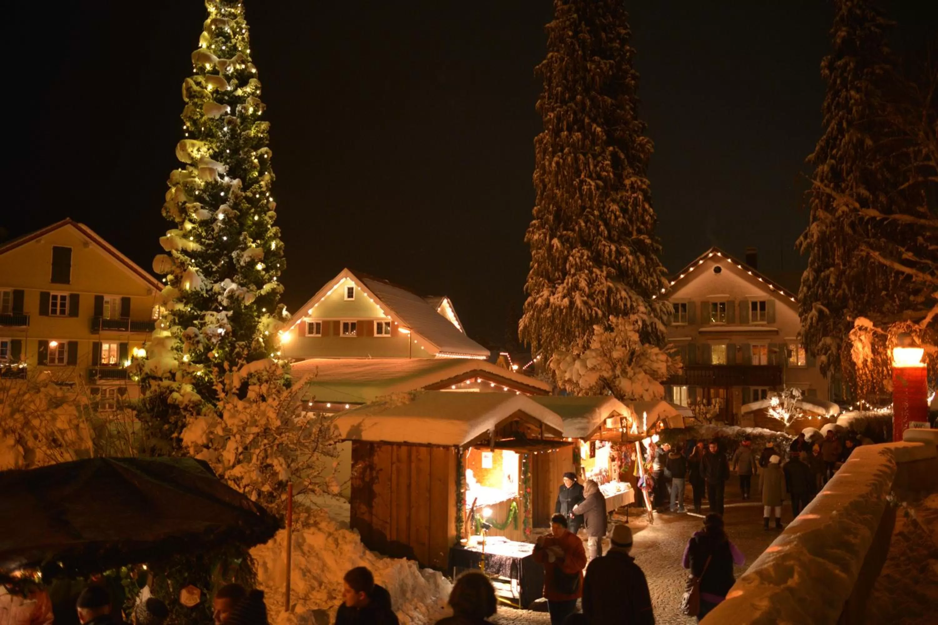 Winter in Hotel Post - regionales großes Frühstücksbuffet - auch GF & LF
