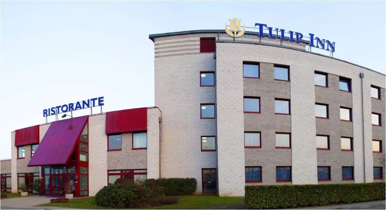 Facade/entrance in Tulip Inn Turin South