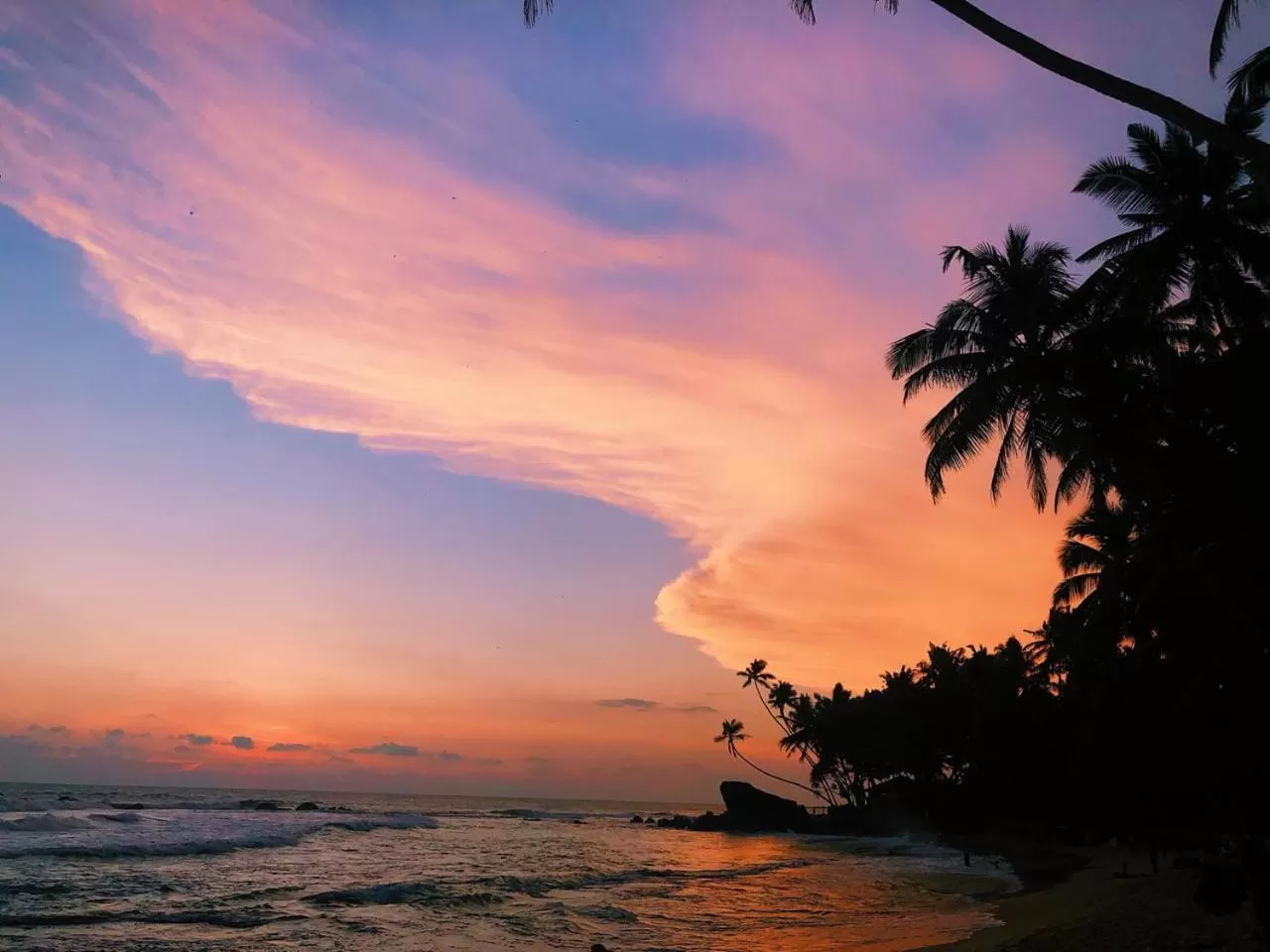 Natural landscape, Sunrise/Sunset in Galawatta Beach Resort