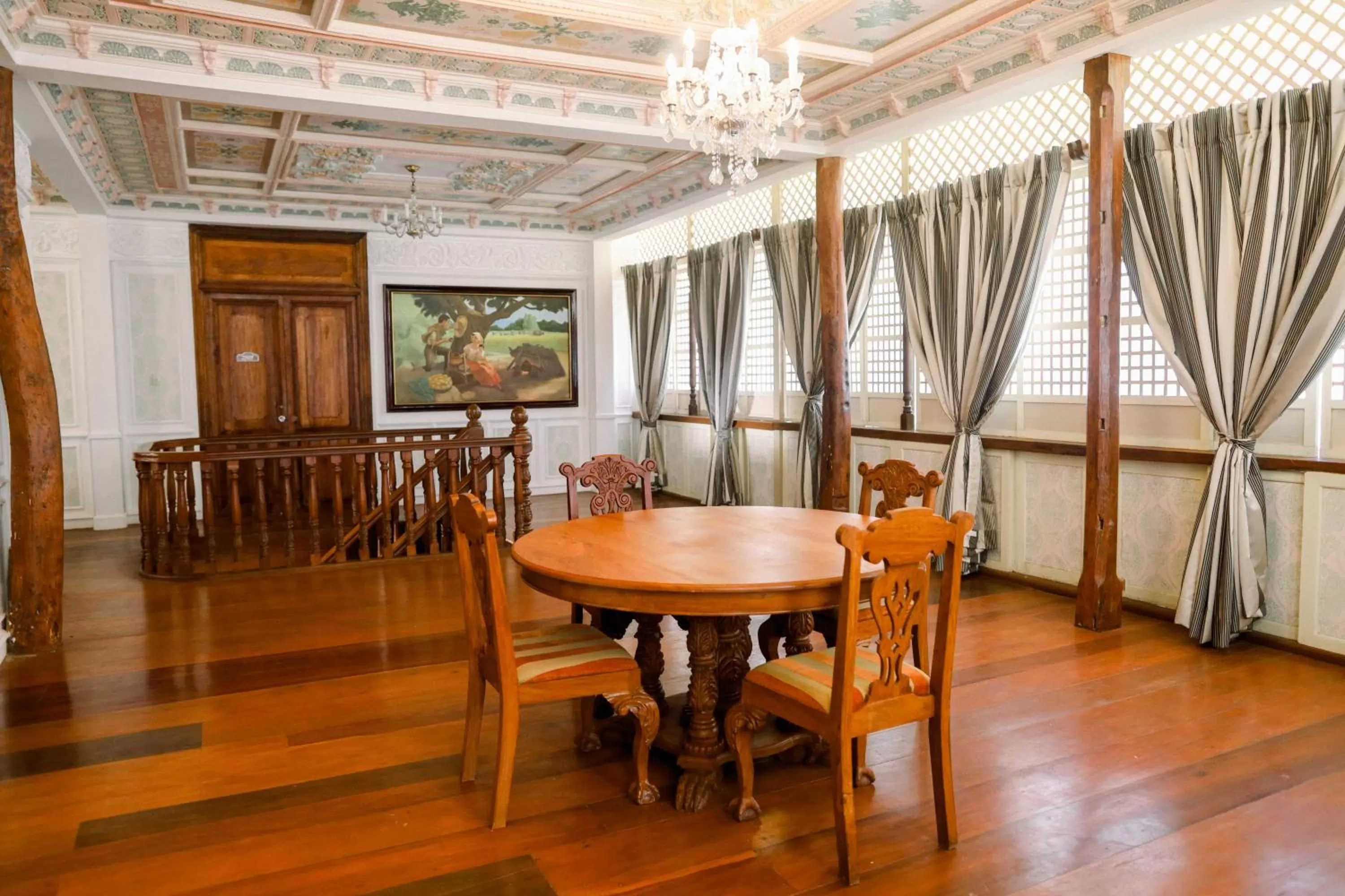 Dining Area in Las Casas Filipinas de Acuzar