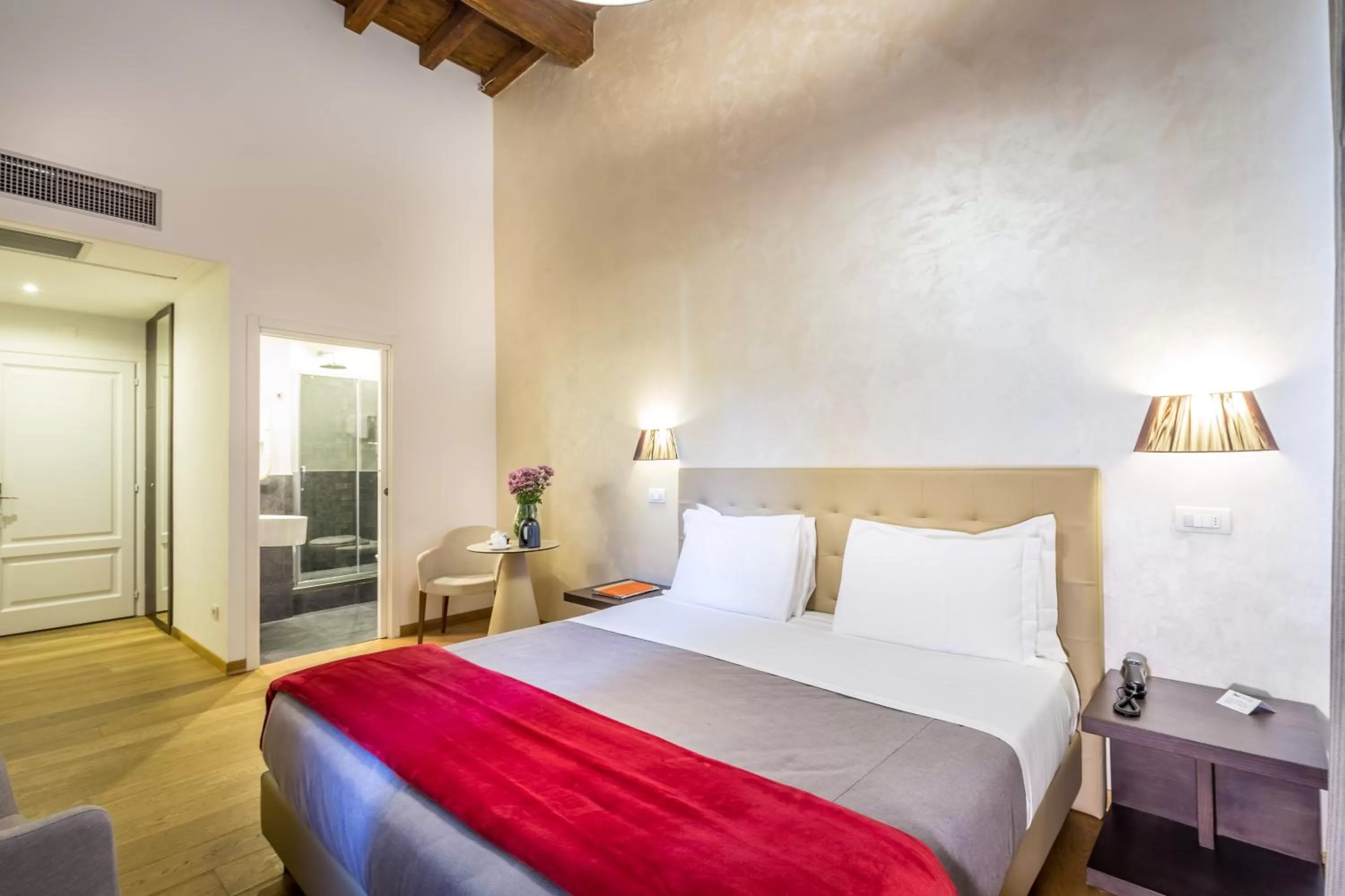 Bedroom, Bed in Hotel La Scaletta al Ponte Vecchio