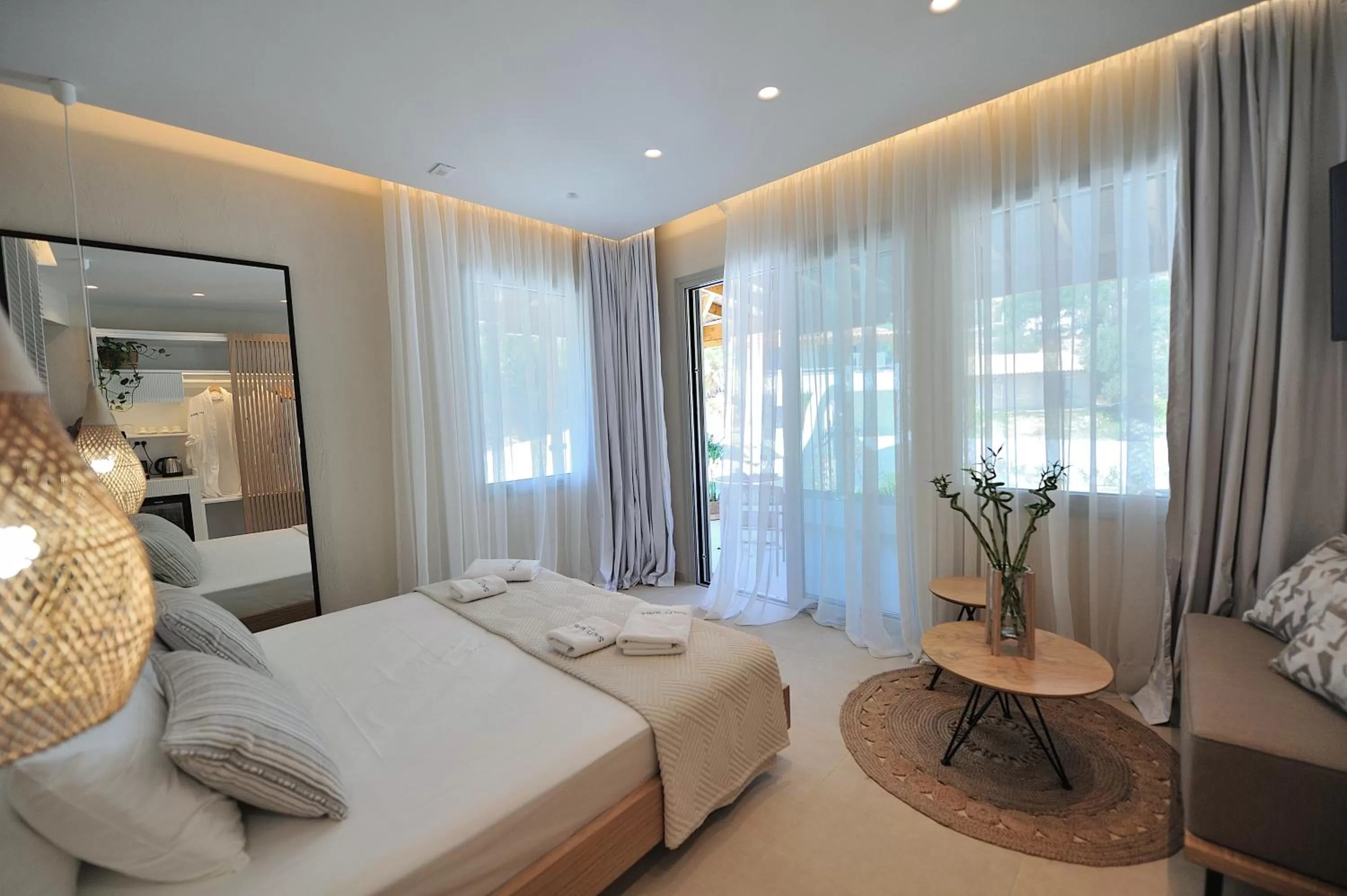 Bed in Salty Wave Suites