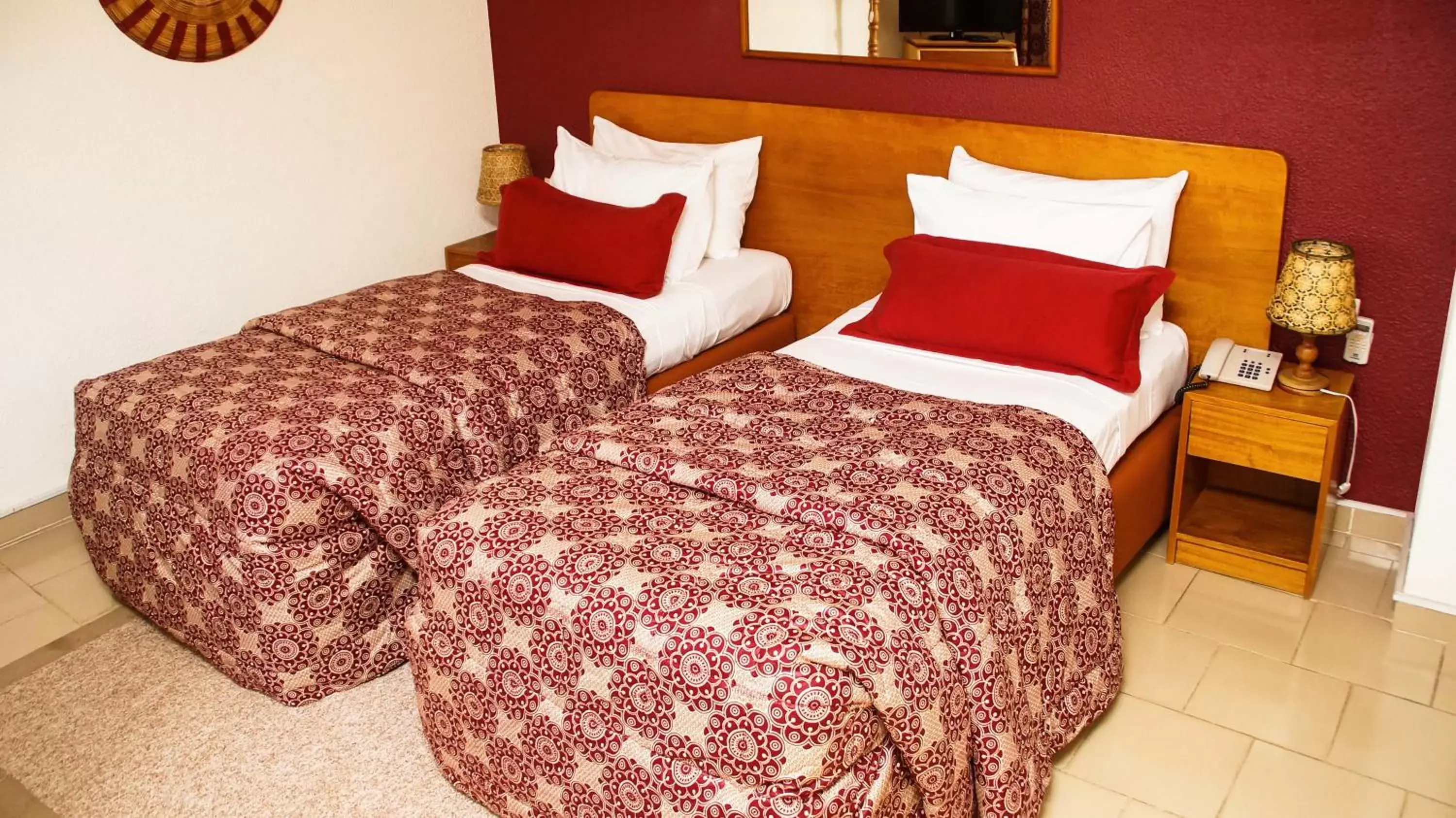 Standard Double or Twin Room - single occupancy in Hotel Le Marly Standard Double or Twin Room - single occupancy in Hotel Le Marly