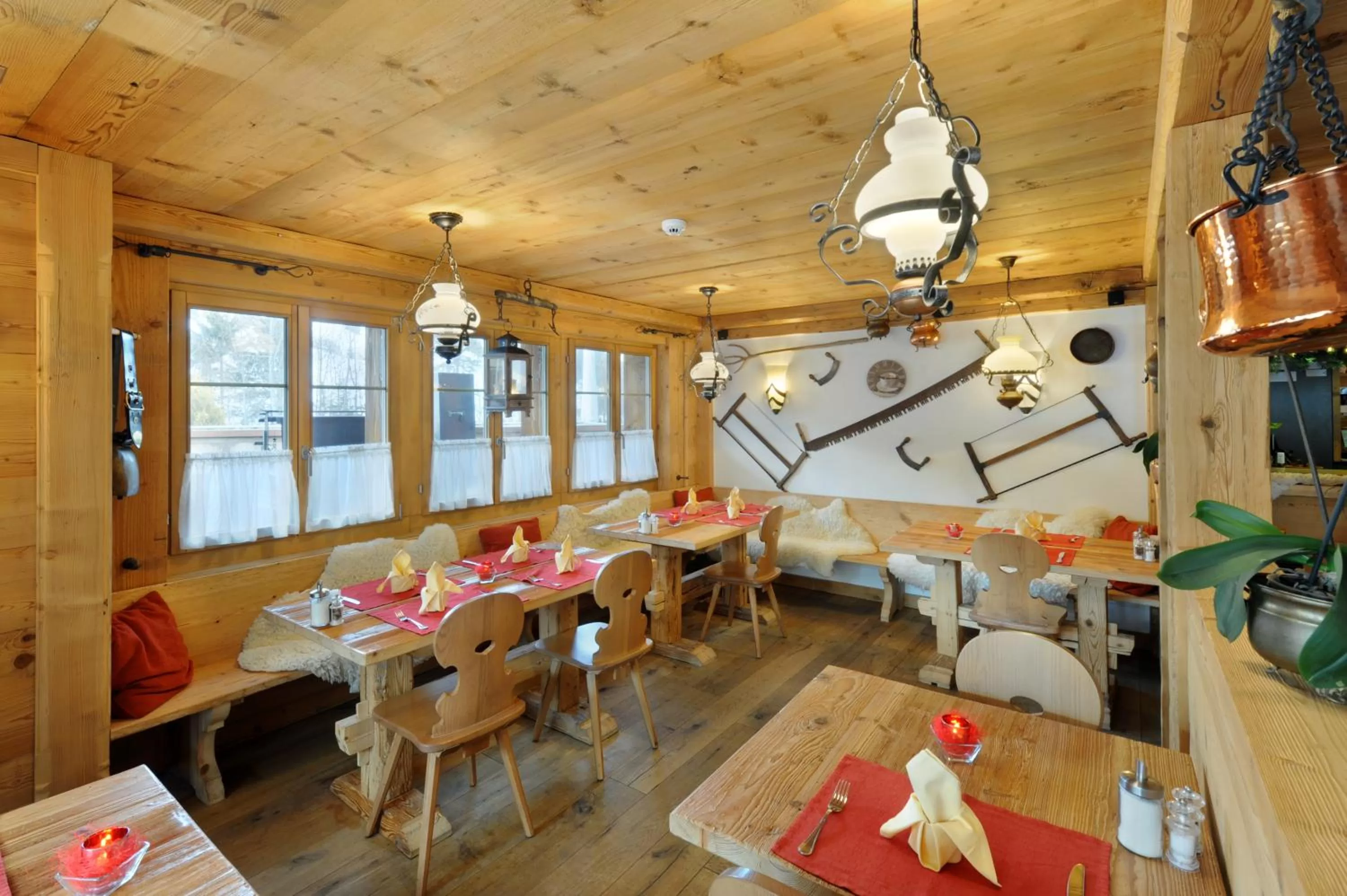 Restaurant/places to eat in Hotel Bellerive Gstaad