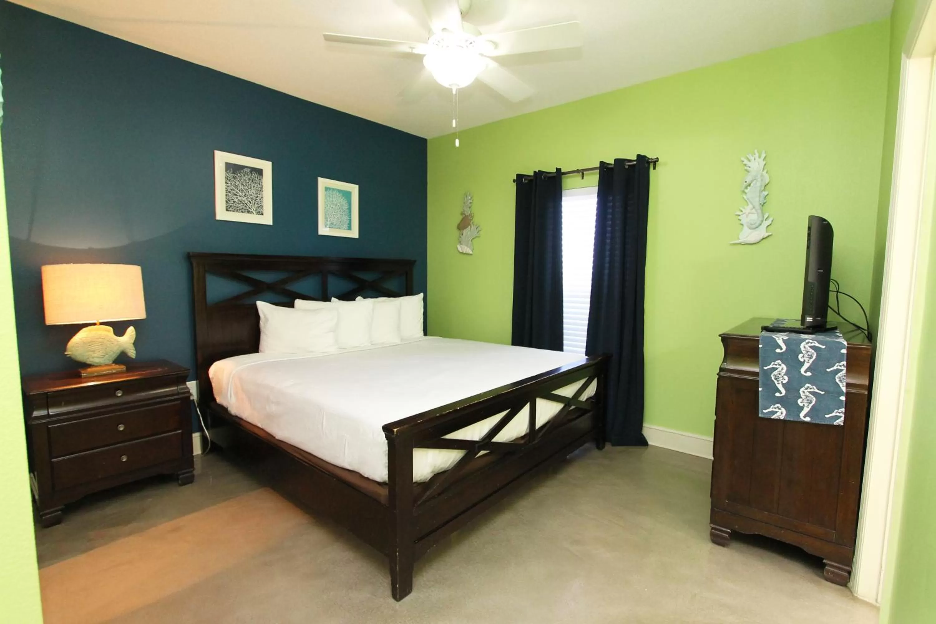 Bed in Majestic Beach Resort, Panama City Beach, Fl