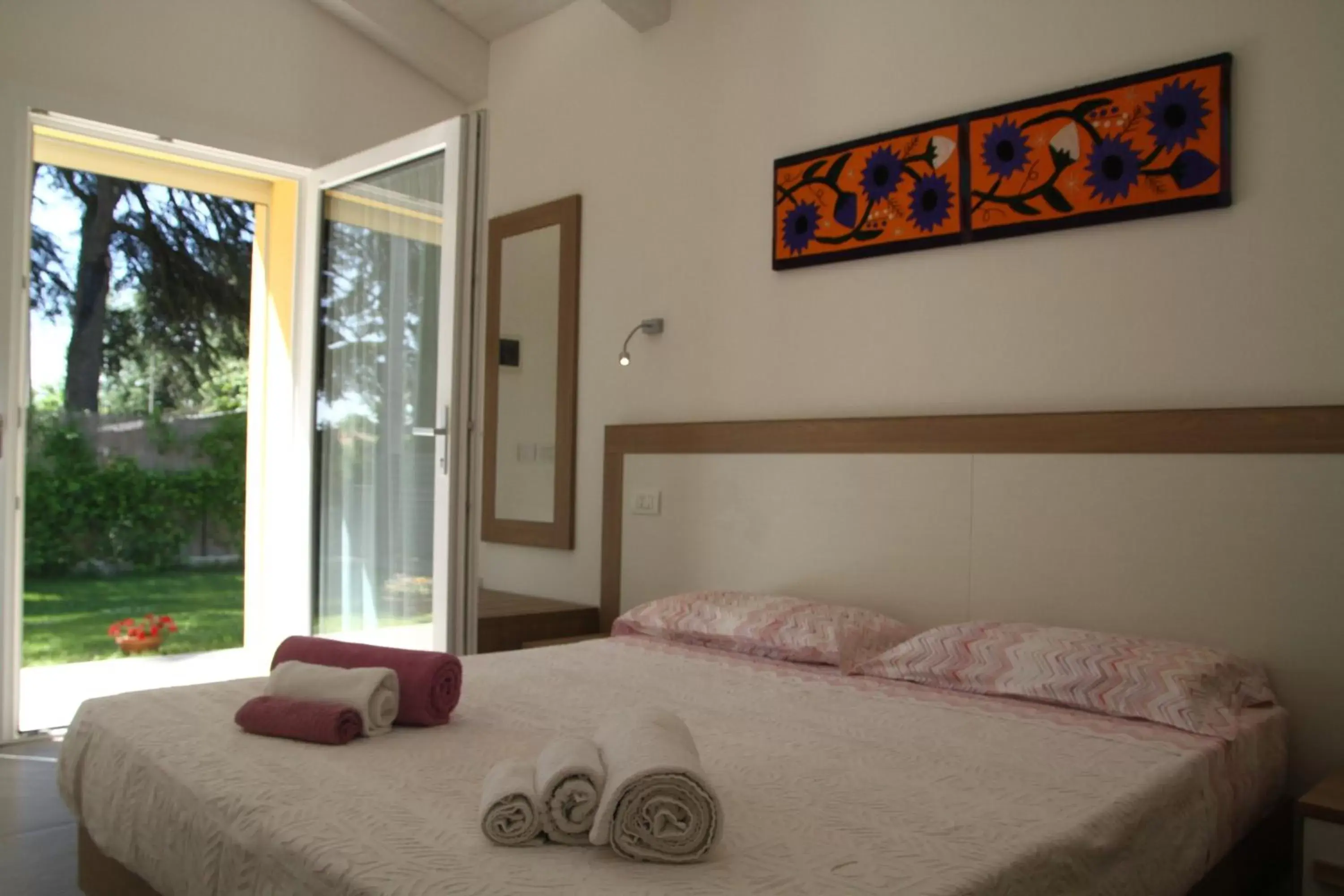 Double or Twin Room with Bathroom in Pixel b&b Double or Twin Room with Bathroom in Pixel b&b