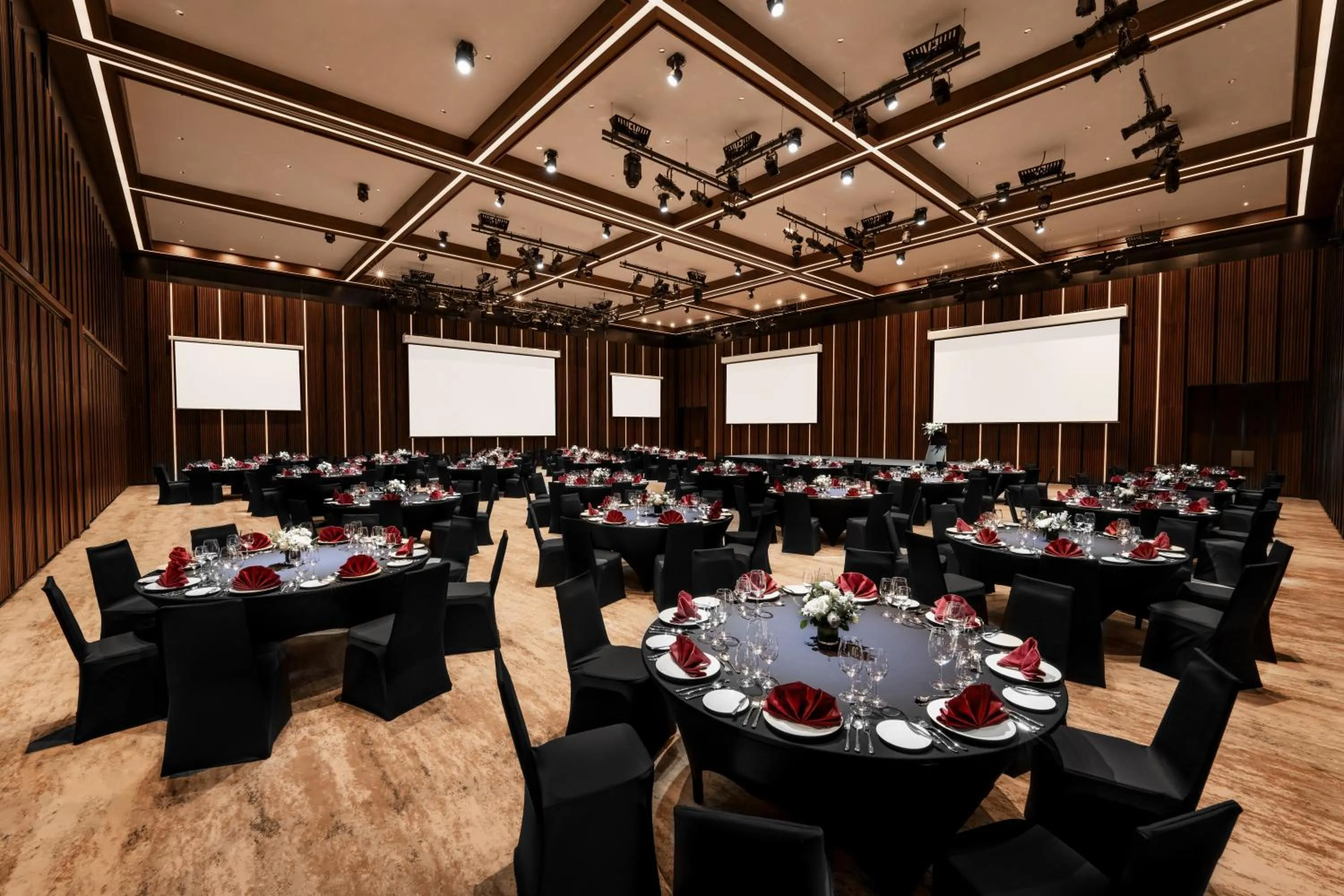 Meeting/conference room in L7 WEST LAKE HANOI by LOTTE HOTELS