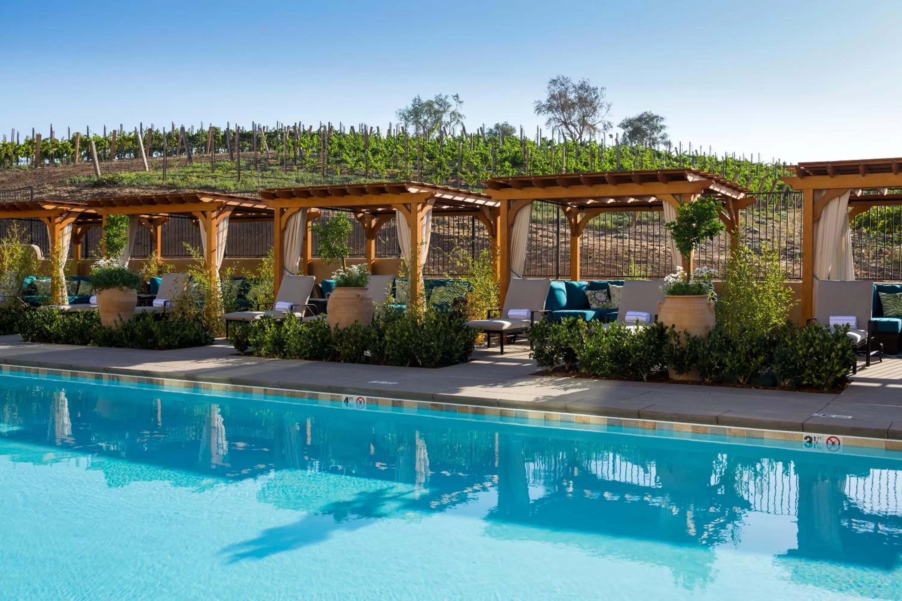 Swimming pool in Allegretto Vineyard Resort Paso Robles