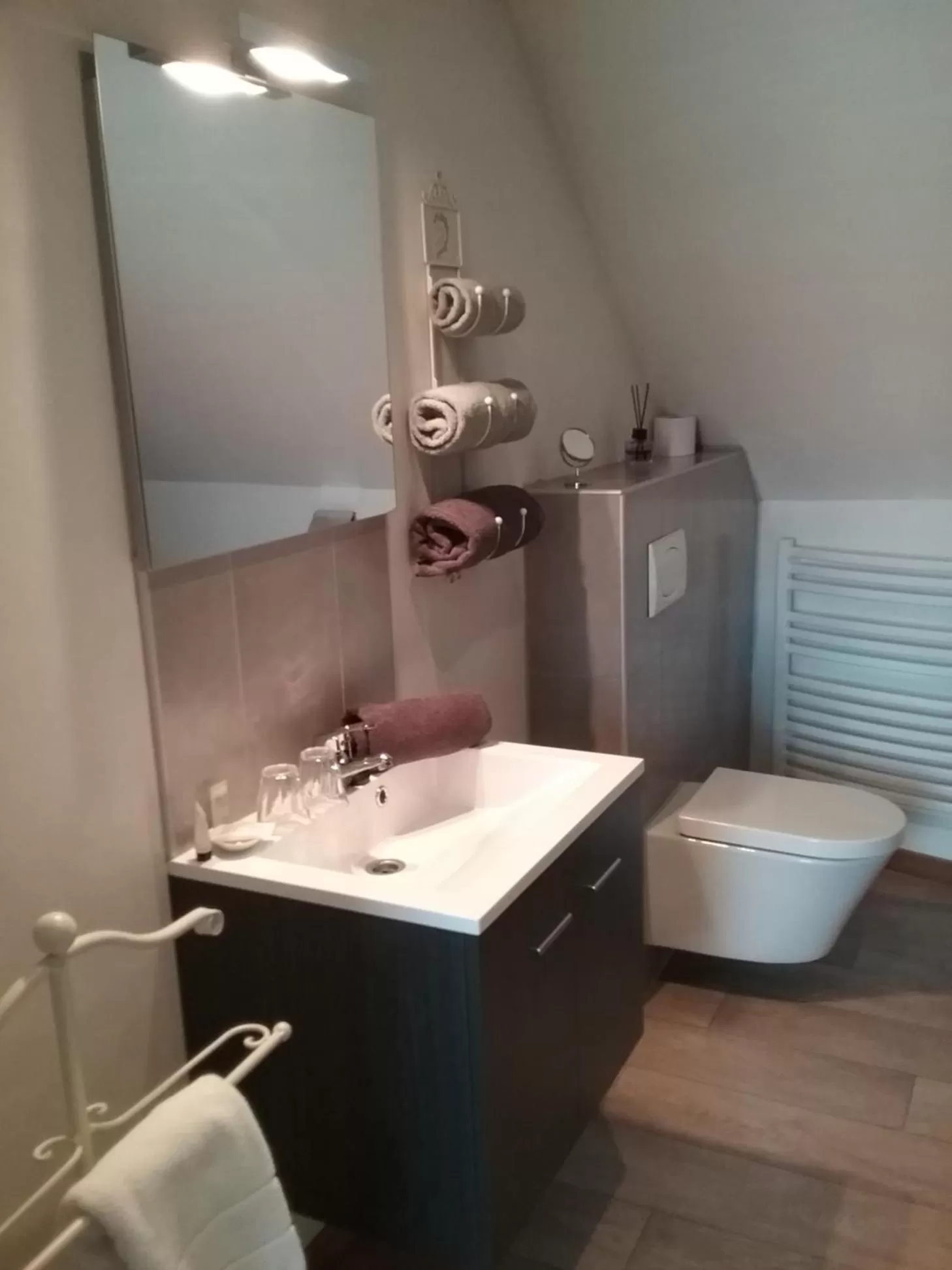 Toilet, Bathroom in B&B 't Hemelbedje